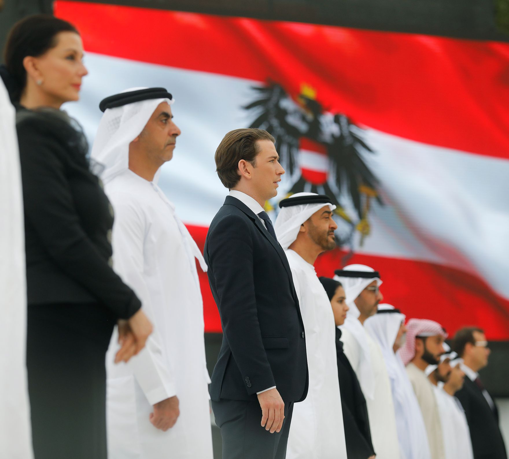 Am 23. M&auml;rz 2019 fand die Arbeitsreise von Bundeskanzler Sebastian Kurz in den Vereinigten Arabischen Emiraten statt. Im Bild bei einer &Uuml;bergabe eines Lippizzaners an Kronprinz Mohammed bin Zayed Al Nahyan.