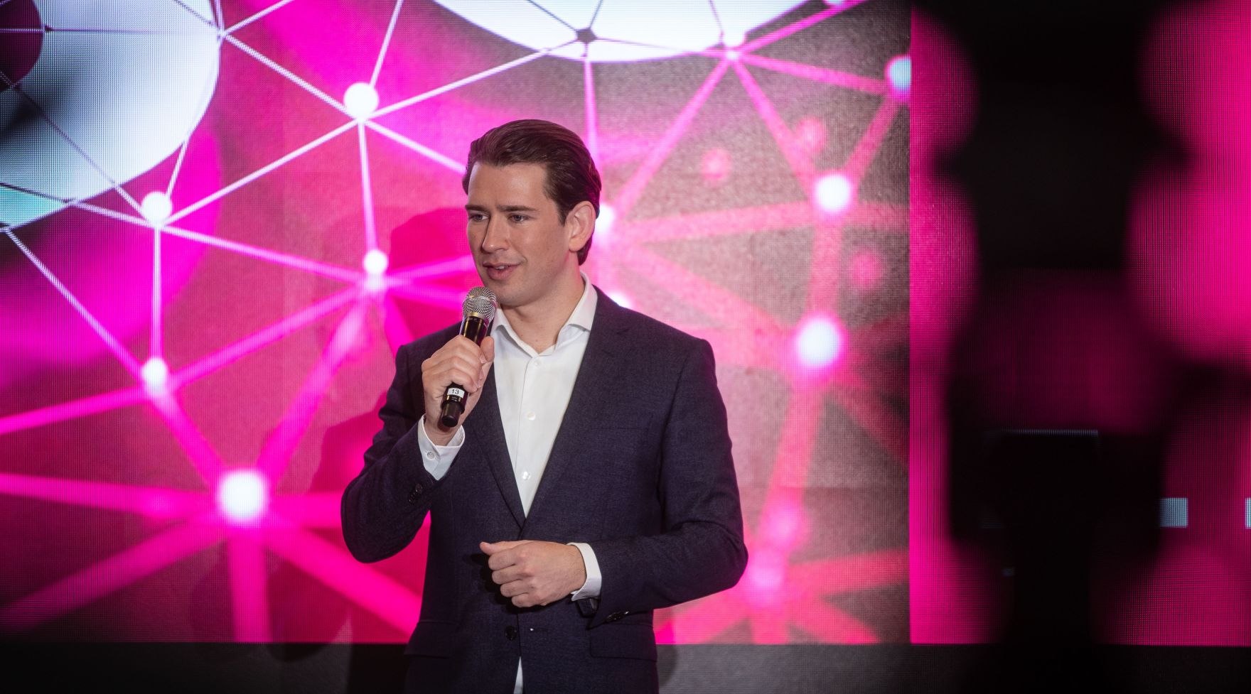Am 26. M&auml;rz 2019 nahm Bundeskanzler Sebastian Kurz bei der Pressekonferenz zum Thema "5G-Pionier &Ouml;sterreich: T-Mobile startet 5G-Netz" im T-Center teil.