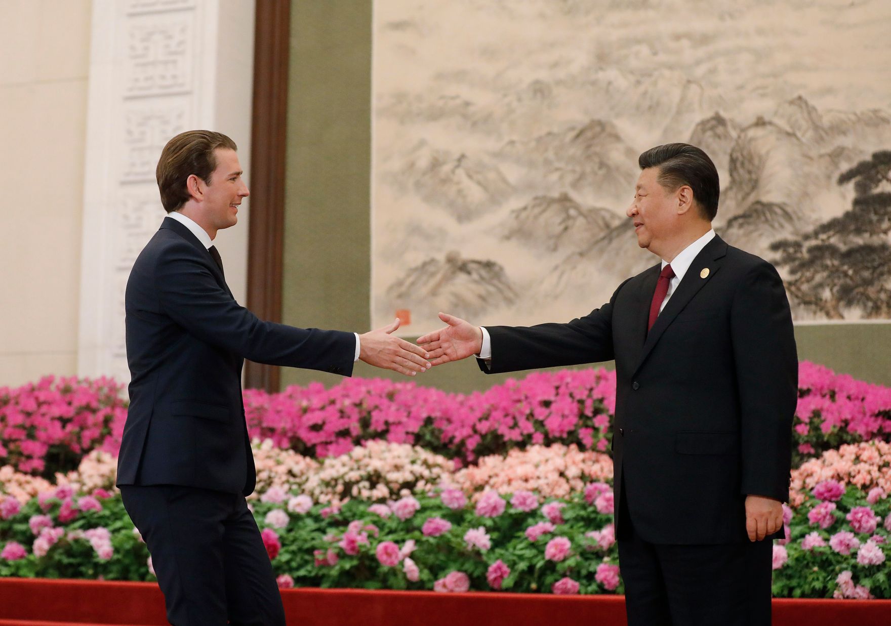 Am 26. April 2019 fand die Arbeitsreise von Bundeskanzler Sebastian Kurz (l.) in China statt. Im Bild mit dem chinesischen Pr&auml;sident Xi Jinping (r.) beim Belt and Road Forum.
