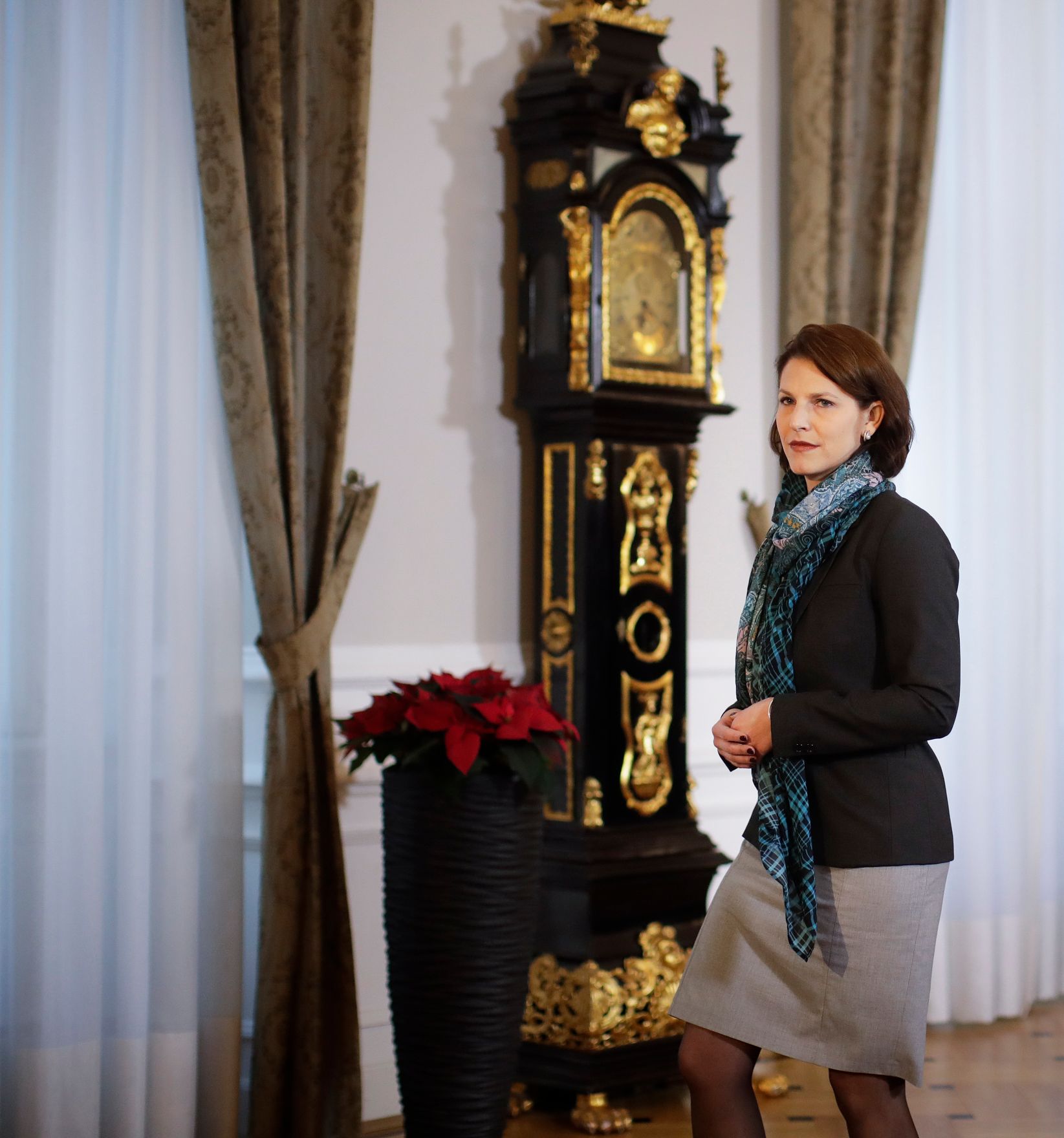 Am 19. Dezember 2017 fand die erste Sitzung des Ministerrates der neuen Bundesregierung statt. Im Bild Staatssekret&auml;rin Karoline Edtstadler beim Pressestatement vor dem Ministerrat.