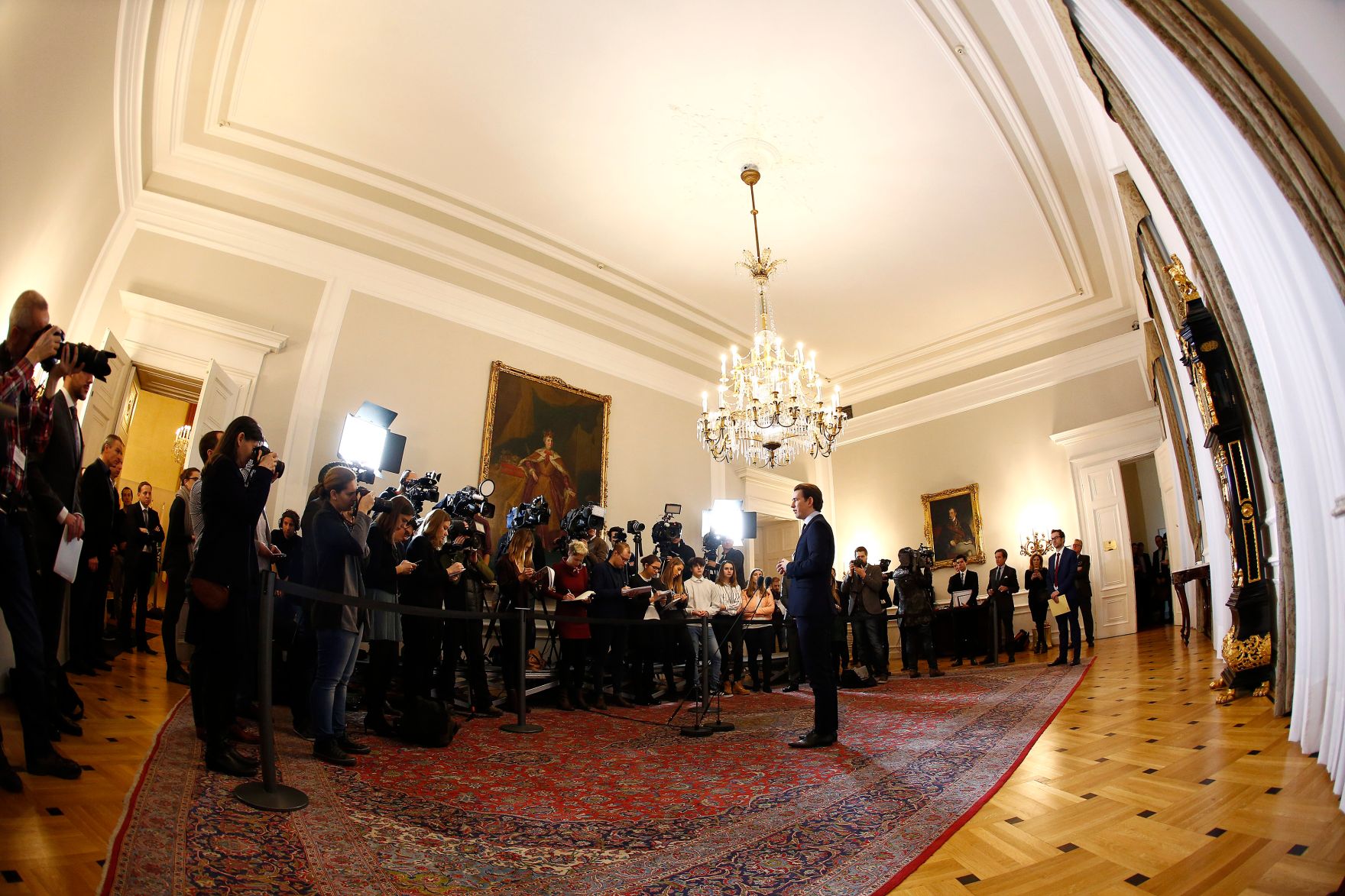 Bundeskanzler Sebastian Kurz (im Bild) beim Pressestatement vor dem Ministerrat am 31. J&auml;nner 2018.