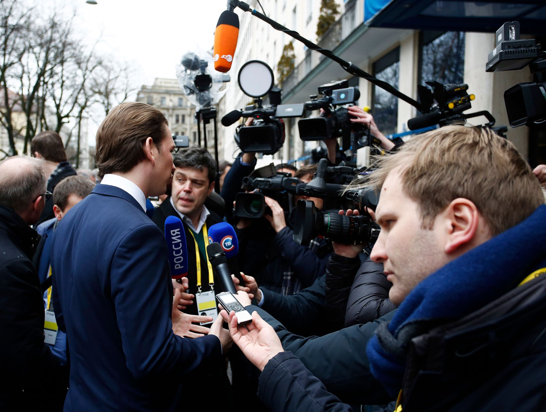 Am 16. Februar 2018 besuchte Bundeskanzler Sebastian Kurz (l.) die M&uuml;nchner Sicherheitskonferenz.