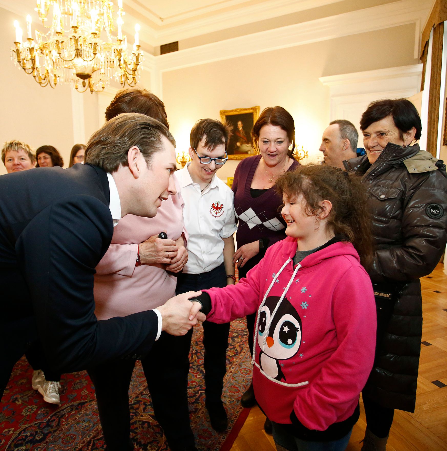 Am 19. M&auml;rz 2018 empfing Bundeskanzler Sebastian Kurz (l.) den Tiroler Kerngruppen-Verein.