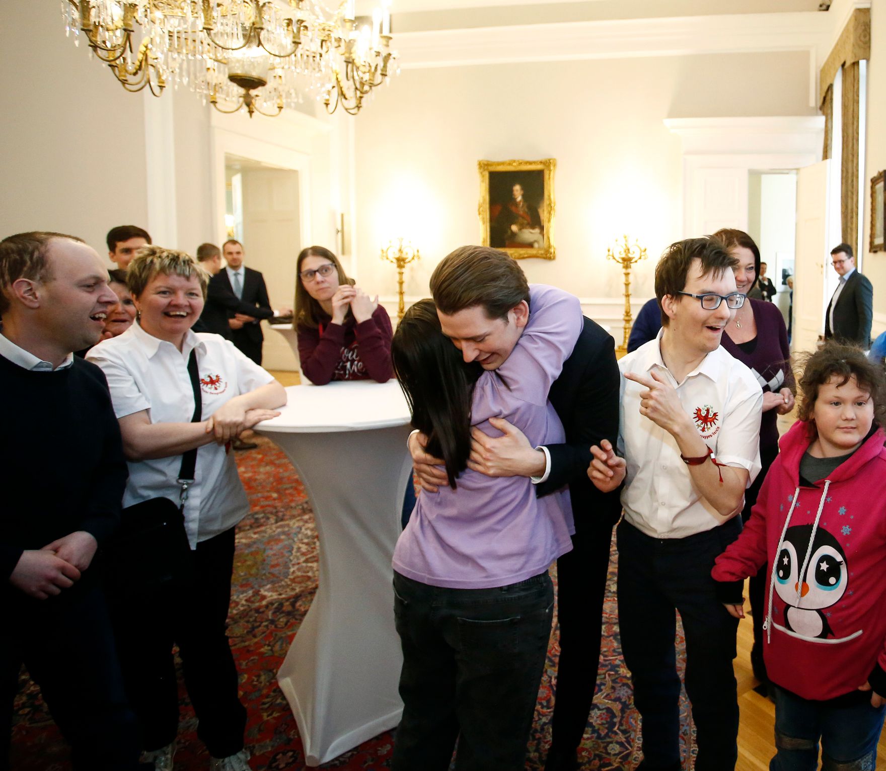 Am 19. M&auml;rz 2018 empfing Bundeskanzler Sebastian Kurz (m.) den Tiroler Kerngruppen-Verein.