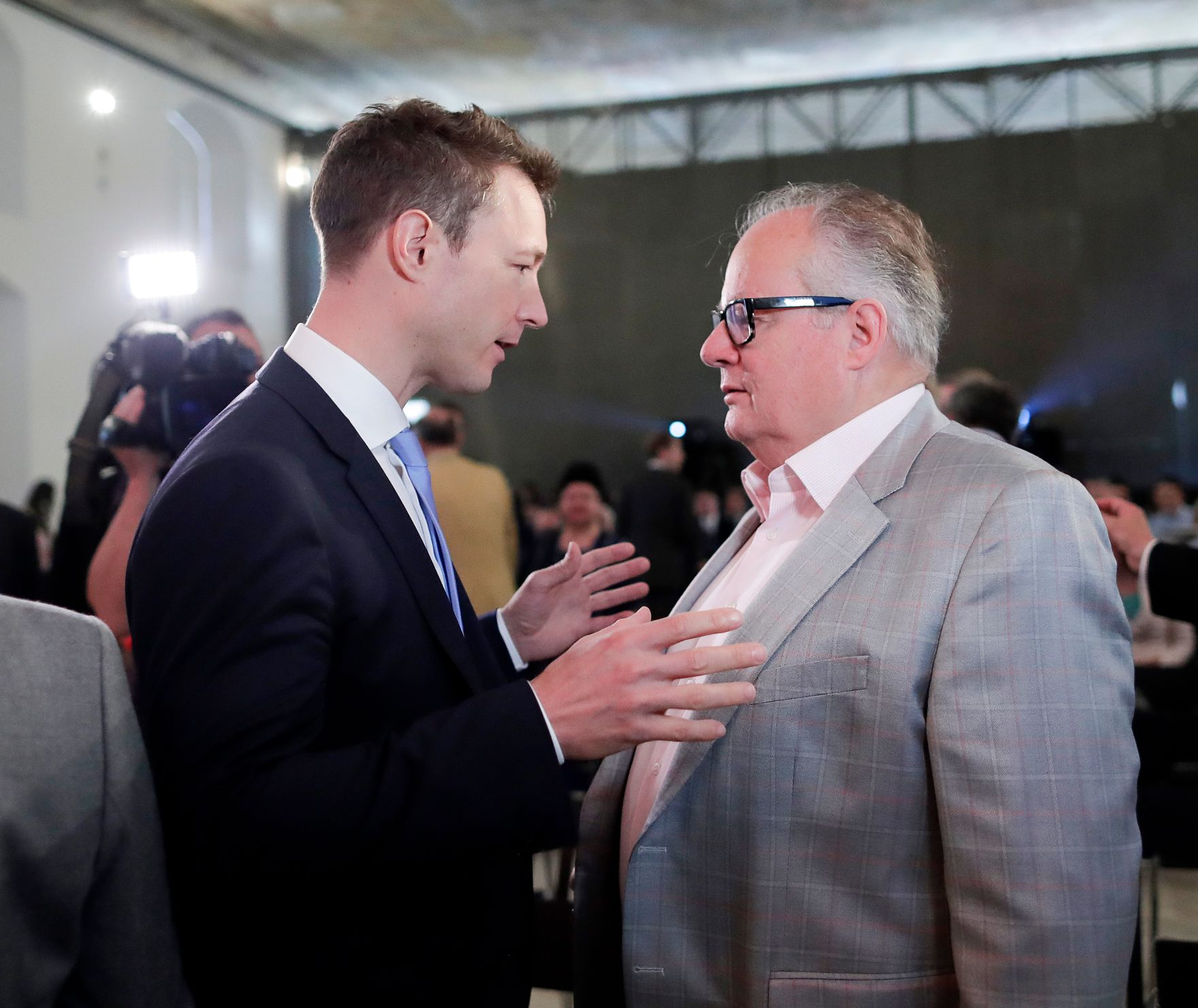 Am 9. Mai 2018 fand in der Akademie der Wissenschaften ein Gespr&auml;ch zu den vergangenen EU-Ratsvorsitzen und zum EU-Ratsvorsitz 2018 statt. Im Bild Bundesminister Gernot Bl&uuml;mel (l.).