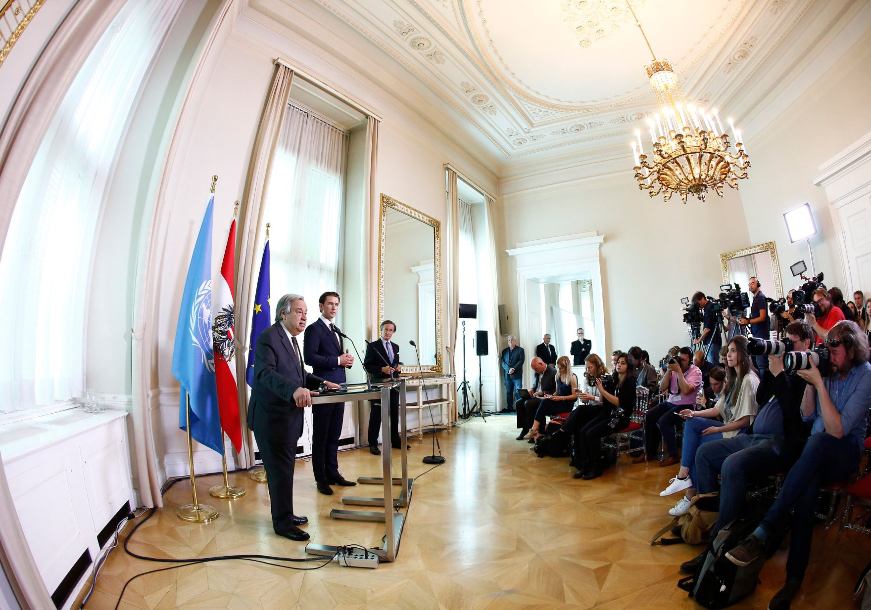 Am 14. Mai 2018 empfing Bundeskanzler Sebastian Kurz den Generalsekret&auml;r der Vereinten Nationen Ant&oacute;nio Manuel de Oliveira Guterres im Bundeskanzleramt. Im Bild bei der Pressekonferenz.
