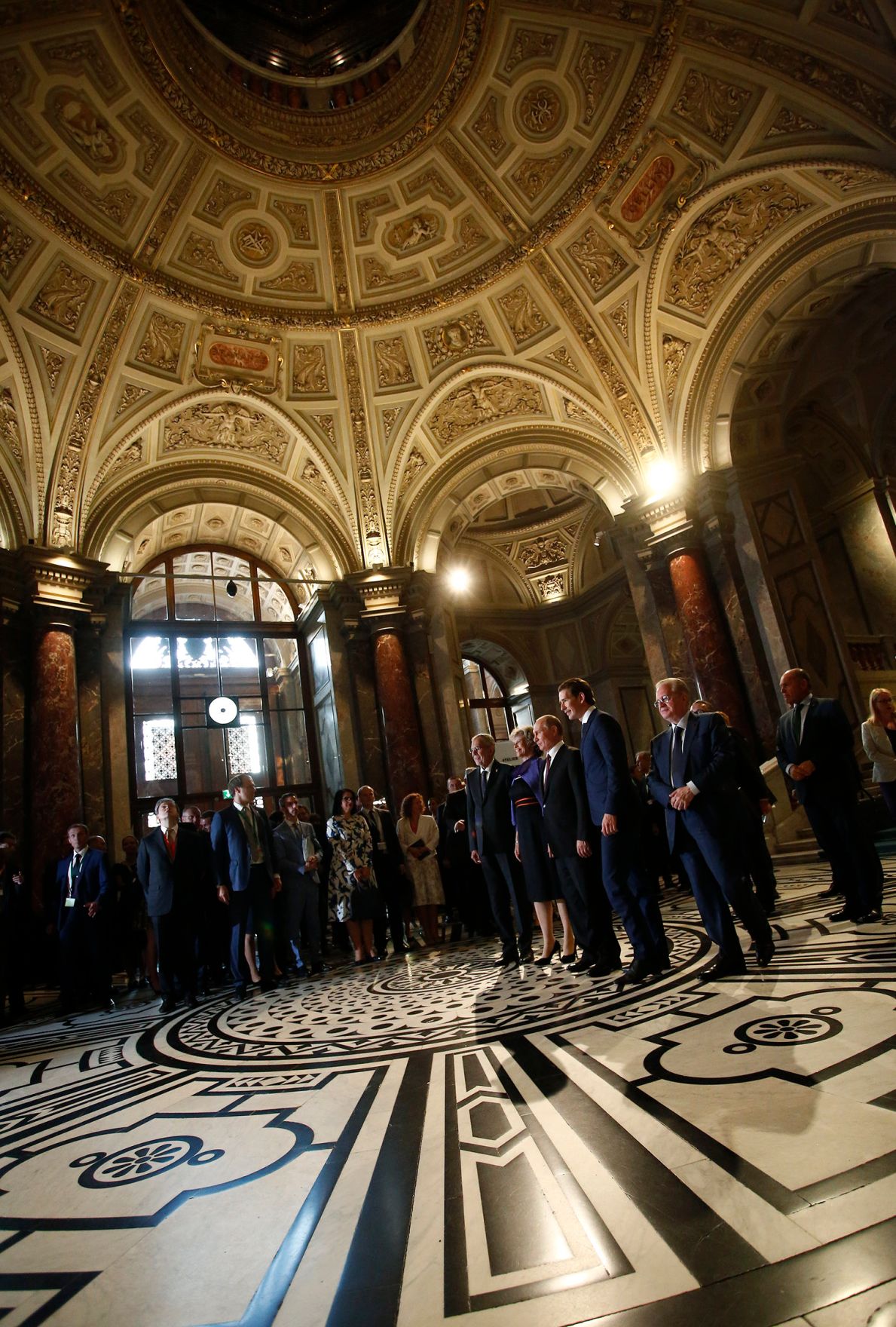 Am 5. Juni 2018 empfing Bundeskanzler Sebastian Kurz den russischen Pr&auml;sidenten Wladimir Putin zu einem Arbeitsgespr&auml;ch. Im Bild beim Empfang im Kunsthistorischen Museum.