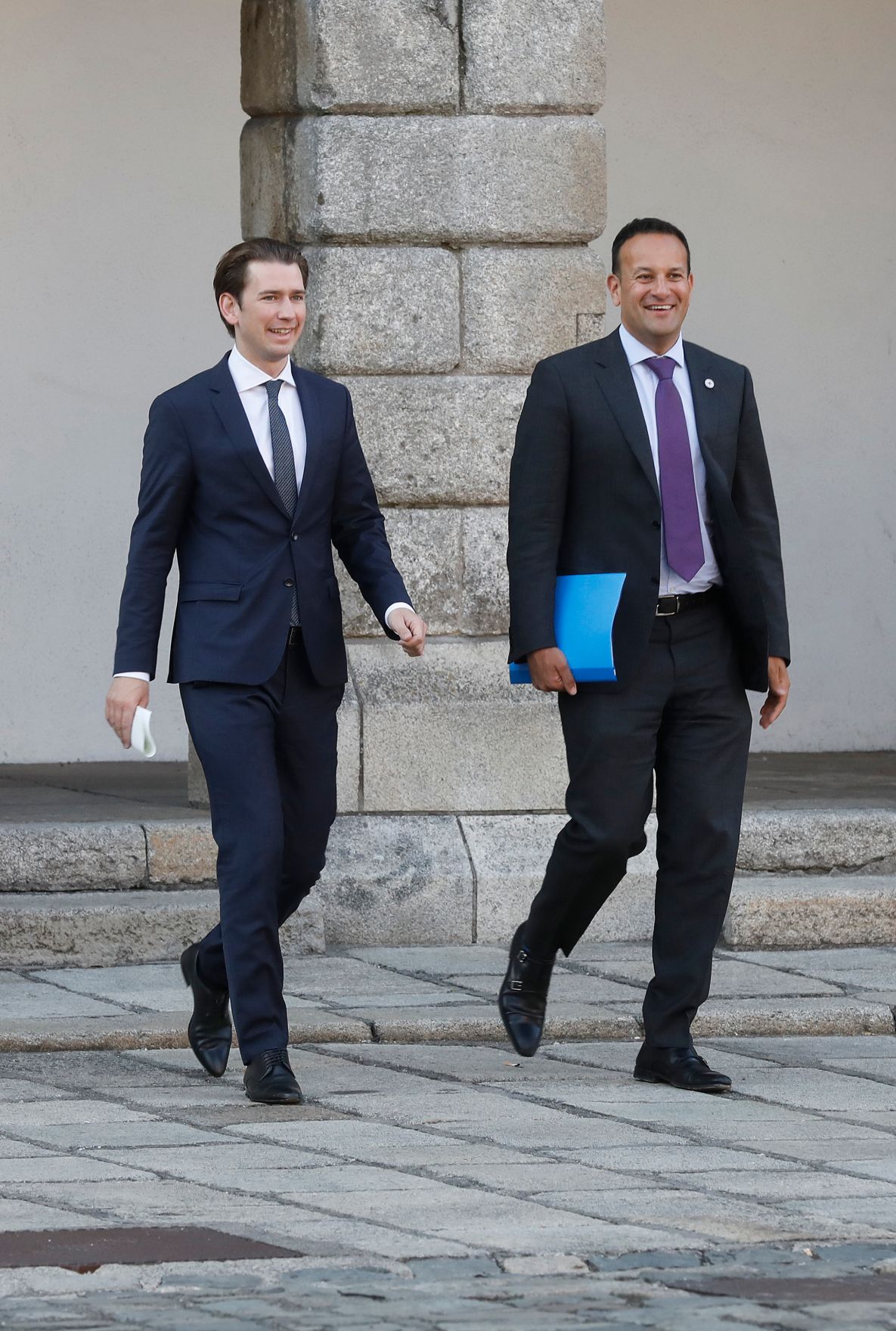 Am 8. Juli 2018 reiste Bundeskanzler Sebastian Kurz (l.) zu einem Arbeitsgespr&auml;ch nach Irland. Im Bild bei den Pressestatements mit dem irischen Premierminister Leo Varadkar (r.).