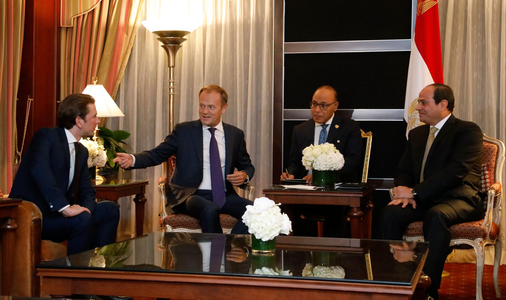 Am 23. September 2018 reiste Bundeskanzler Sebastian Kurz (l.) anl&auml;sslich der UN-Generalversammlung nach New York. Im Bild mit dem Pr&auml;sidenten des Europ&auml;ischen Rates Donald Tusk (2.v.l.) beim Treffen mit dem Pr&auml;sidenten &Auml;gyptens Abdel Fattah al-Sisi (r.).