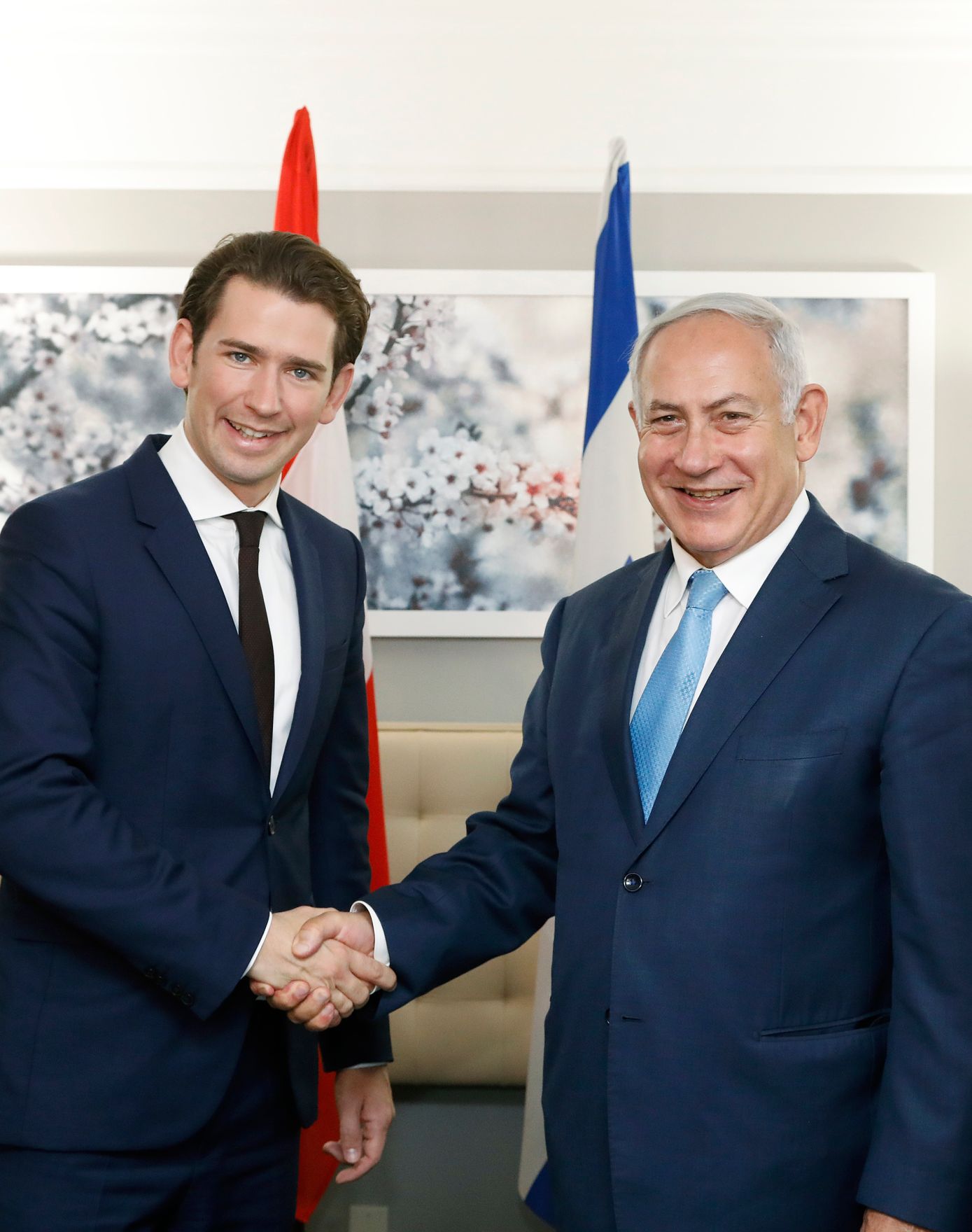 Am 26. September 2018 setzte Bundeskanzler Sebastian Kurz (l.) seine Reise anl&auml;sslich der UN-Generalversammlung nach New York fort. Im Bild bei einem Treffen mit dem israelischen Premierminister Benjamin Netanjahu (r.).