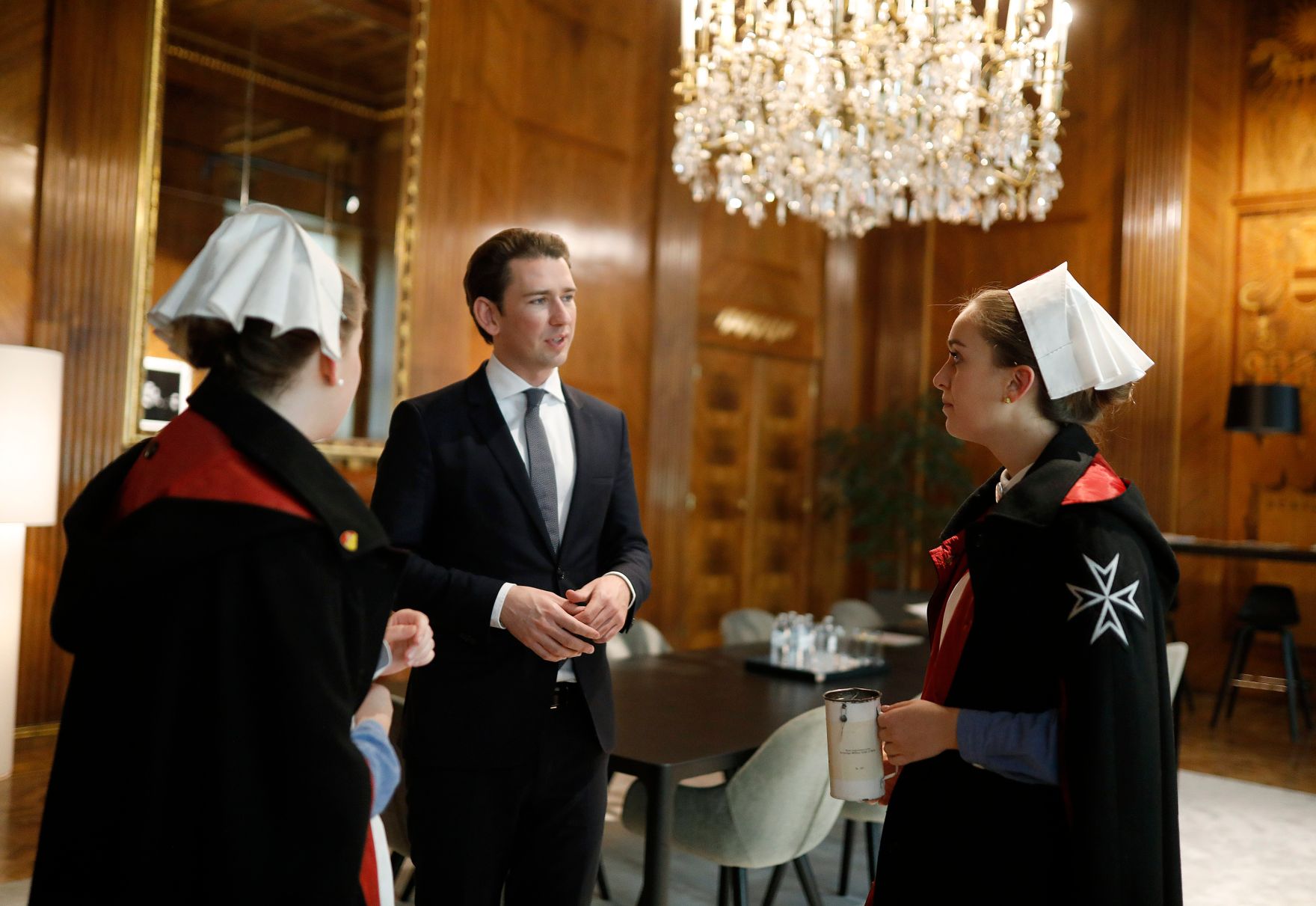 Am 28. November 2018 empfing Bundeskanzler Sebastian Kurz (m.) Vertreterinnen des MALTESER Hospitaldienstes im Bundeskanzleramt.