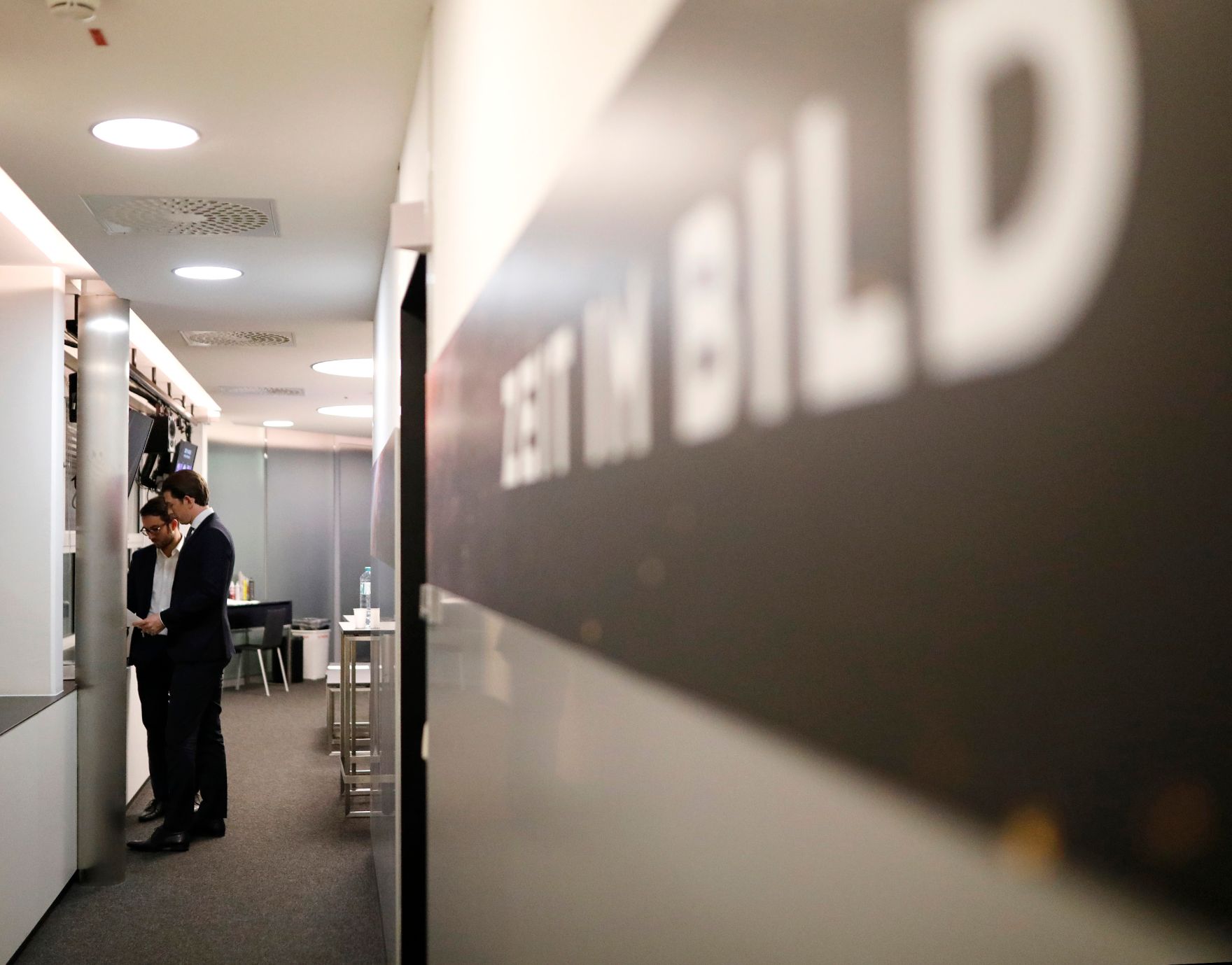 Am 28. November 2018 war Bundeskanzler Sebastian Kurz (r.) zu Gast in der ZIB 2.