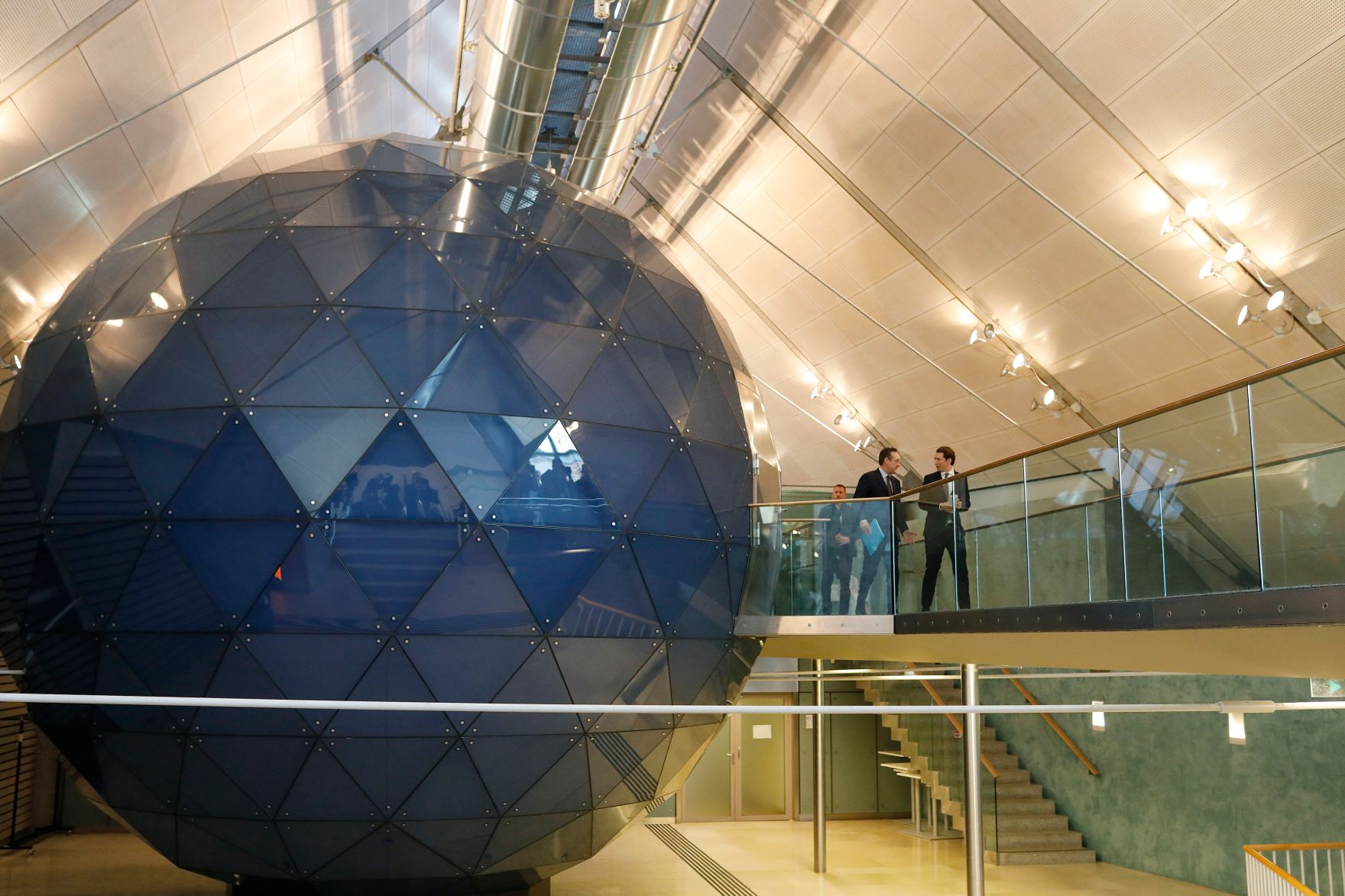 Am 4. Dezember 2018 luden Bundeskanzler Sebastian Kurz und Vizekanzler Heinz-Christian Strache zur Pressekonferenz zu &bdquo;Ein Jahr Bundesregierung&ldquo; in die Wiener Hofburg.