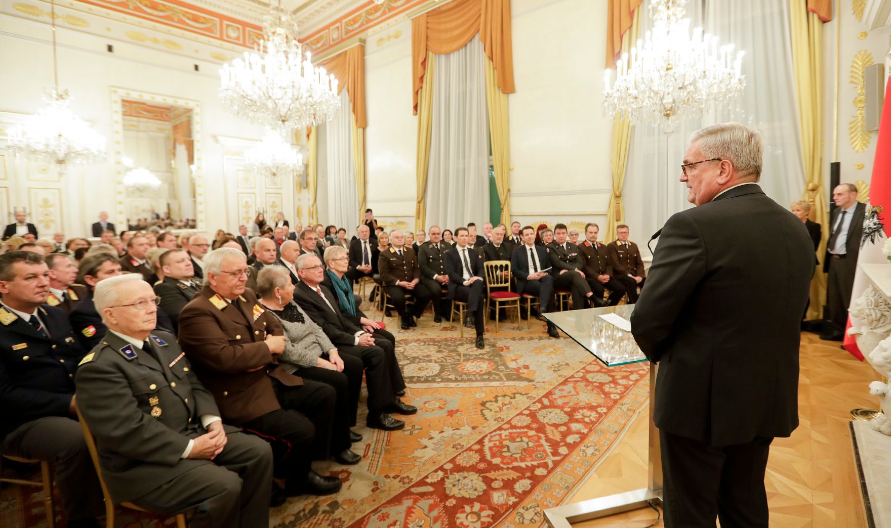 Am 5. Dezember 2018 verlieh Bundeskanzler Sebastian Kurz das Bundes-Ehrenzeichen an Personen, die durch ehrenamtliche, unentgeltliche Leistungen im Rahmen von Freiwilligen-Organisationen und Freiwilligen-Initiativen auf Gebieten, die Bundessache betreffen, Verdienste erbracht haben.