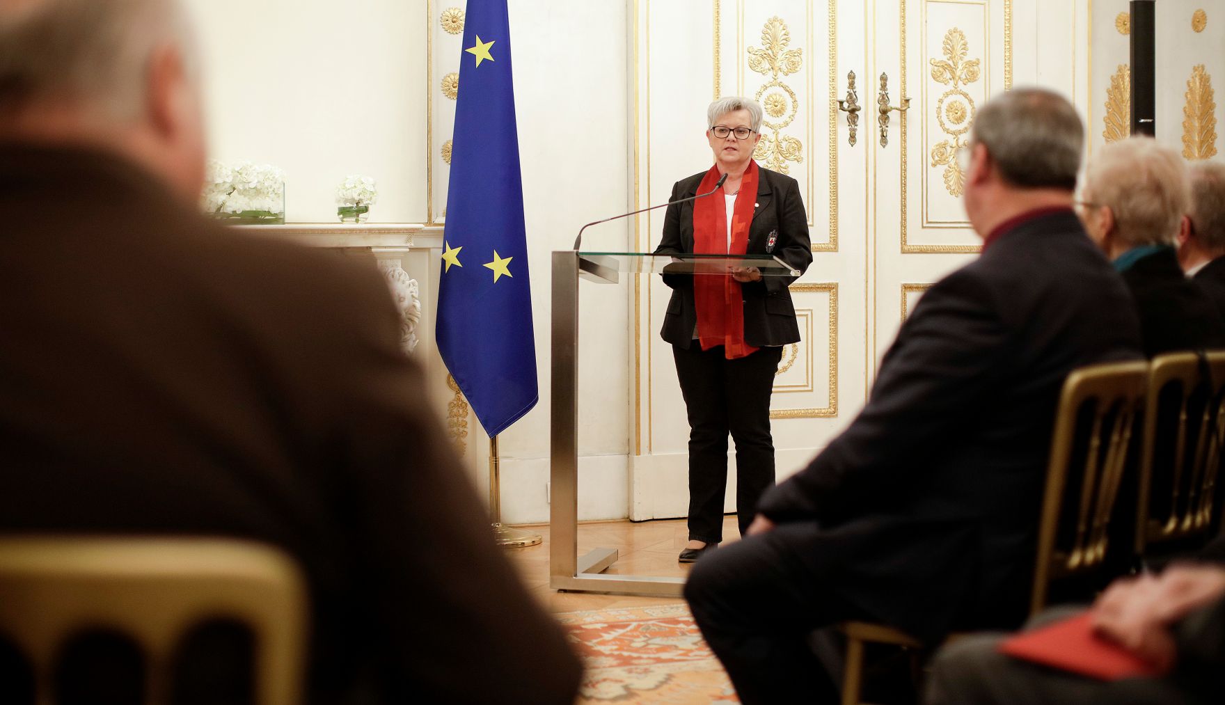 Am 5. Dezember 2018 verlieh Bundeskanzler Sebastian Kurz das Bundes-Ehrenzeichen an Personen, die durch ehrenamtliche, unentgeltliche Leistungen im Rahmen von Freiwilligen-Organisationen und Freiwilligen-Initiativen auf Gebieten, die Bundessache betreffen, Verdienste erbracht haben.