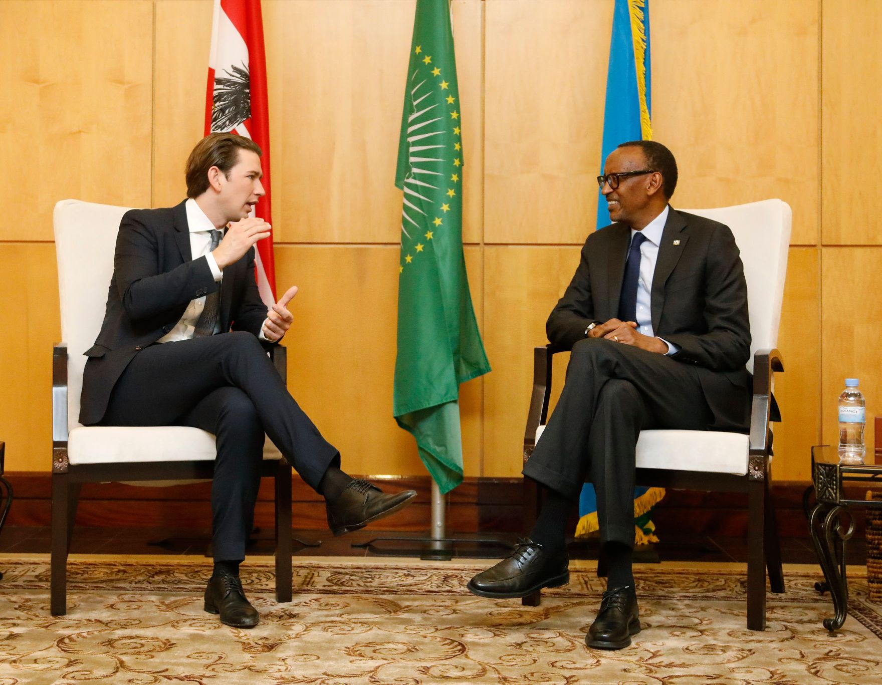 Am 7. Dezember 2018 reiste Bundeskanzler Sebastian Kurz (l.) zu einem Arbeitsbesuch nach Kigali. Im Bild beim Treffen mit dem Pr&auml;sidenten von Ruanda Paul Kagame (r.).