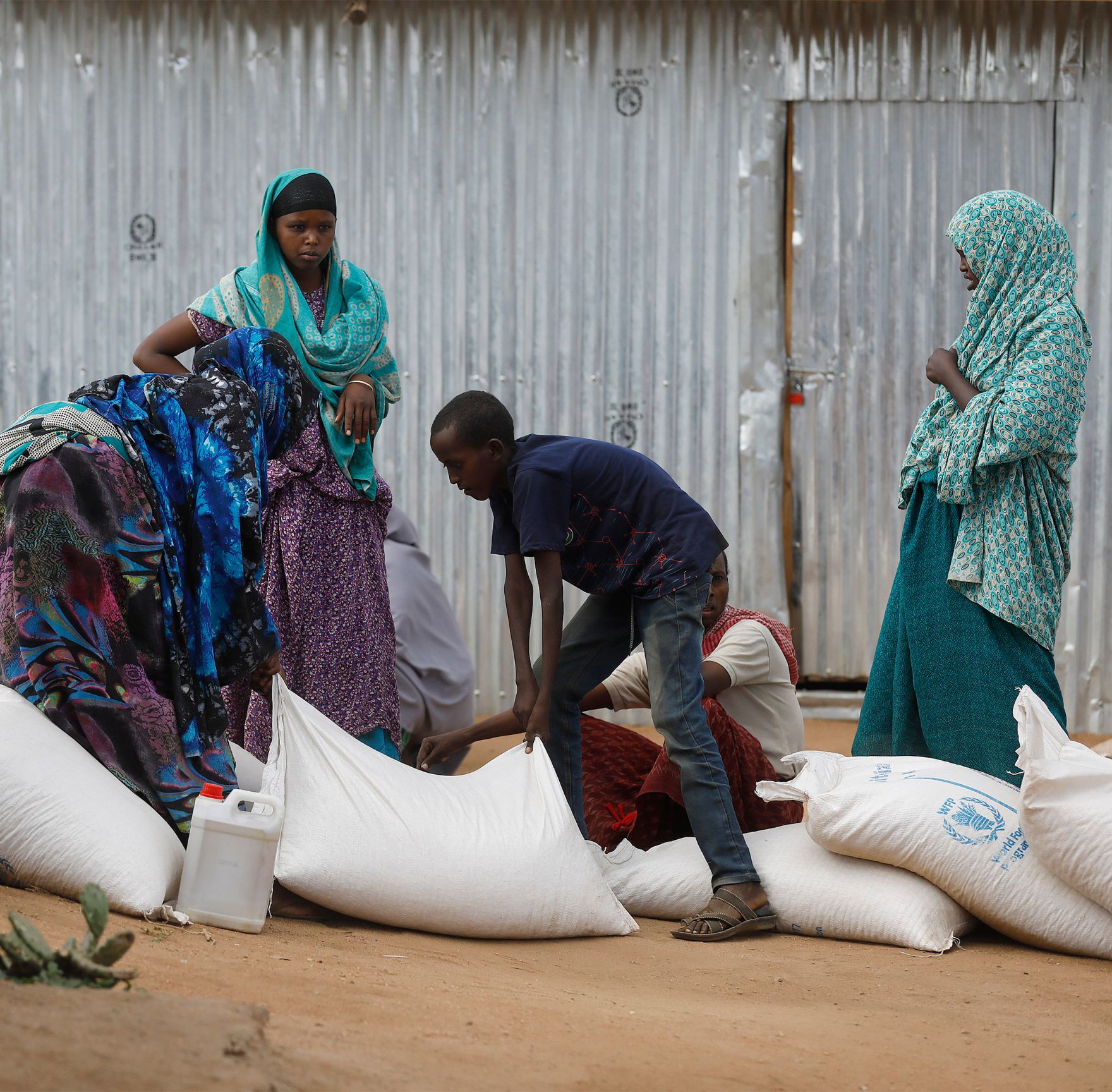 Am 8. Dezember 2018 reiste Bundeskanzler Sebastian Kurz nach &Auml;thiopien. Im Bild beim Besuch des Fl&uuml;chtlingslagers Qologji.