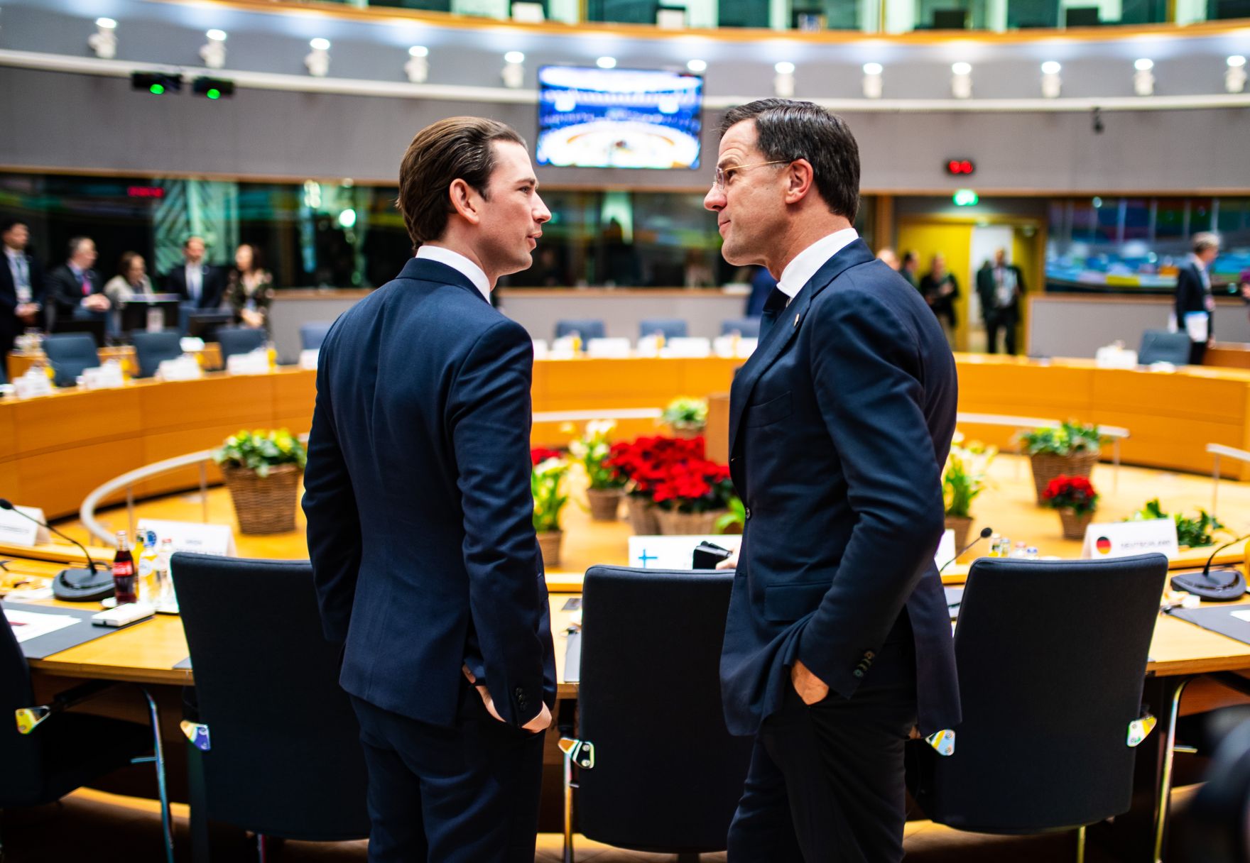 Am 13. Dezember 2018 setzte Bundeskanzler Sebastian Kurz (l.) seine Reise nach Br&uuml;ssel anl&auml;sslich des EU-Gipfels fort. Im Bild mit dem Premierminister der Niederlande Mark Rutte (r.) beim Europ&auml;ischen Rat.