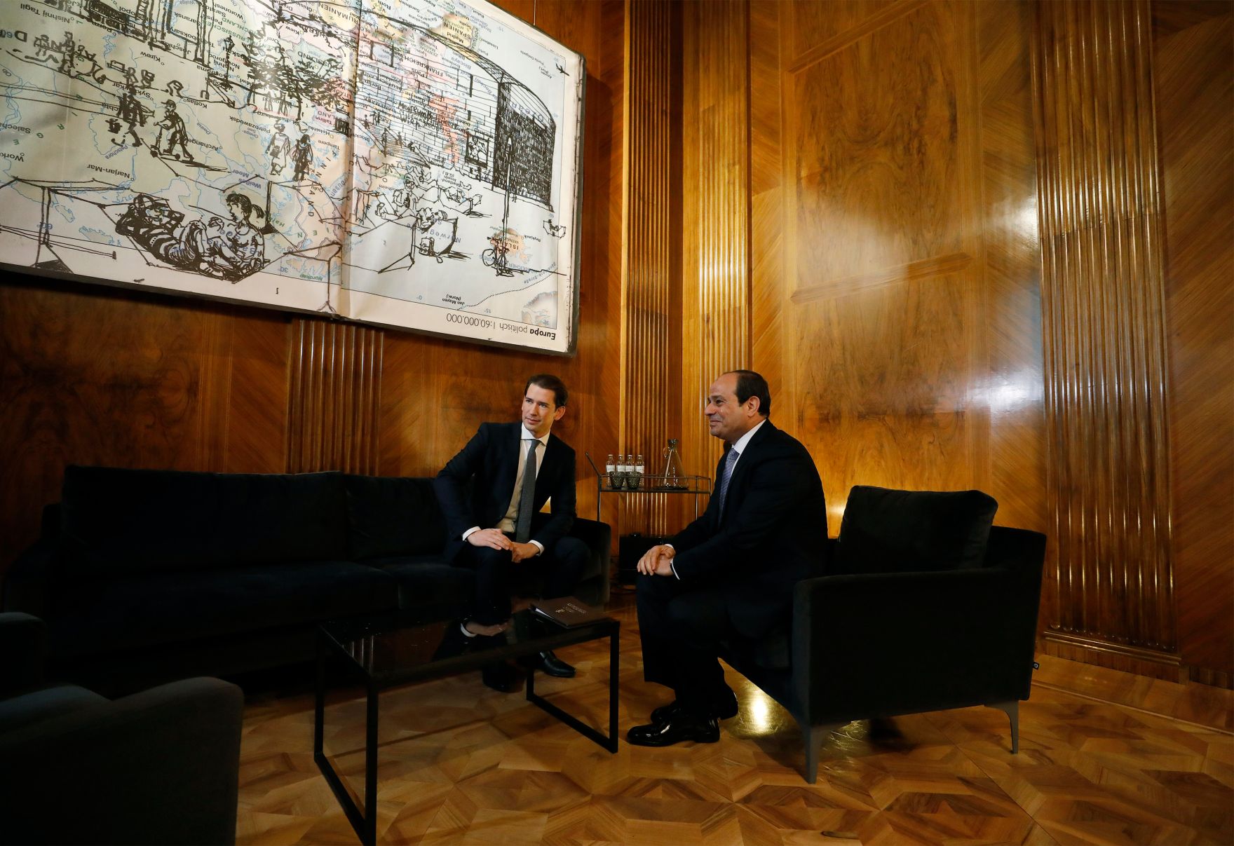 Am 17. Dezember 2018 empfing Bundeskanzler Sebastian Kurz (l.) den Pr&auml;sidenten der Arabischen Republik &Auml;gypten Abdel Fattah Al-Sisi (r.) anl&auml;sslich des EU-Afrika-Forums im Bundeskanzleramt.
