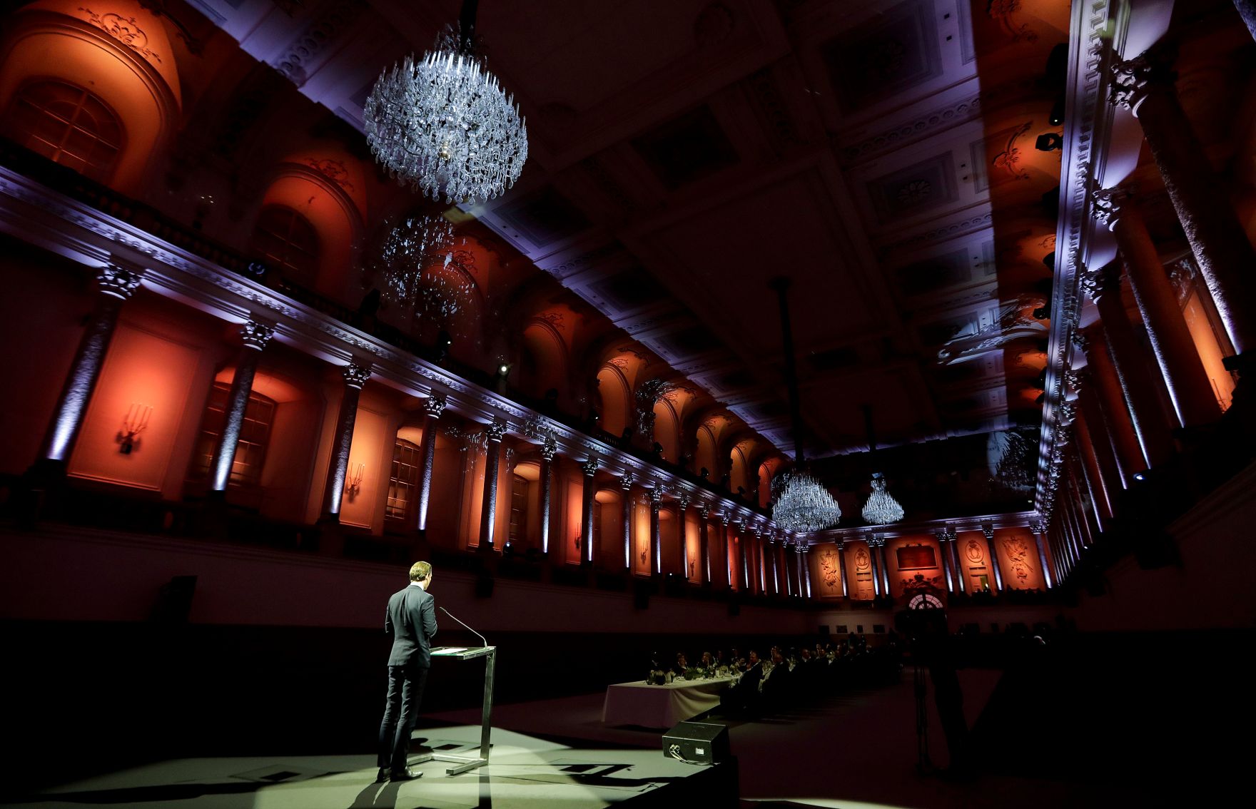 Am 17. Dezember 2018 begann das &quot;Hochrangige Forum Afrika‑Europa&quot;. Im Bild Bundeskanzler Sebastian Kurz beim Abendempfang in der Spanischen Hofreitschule.