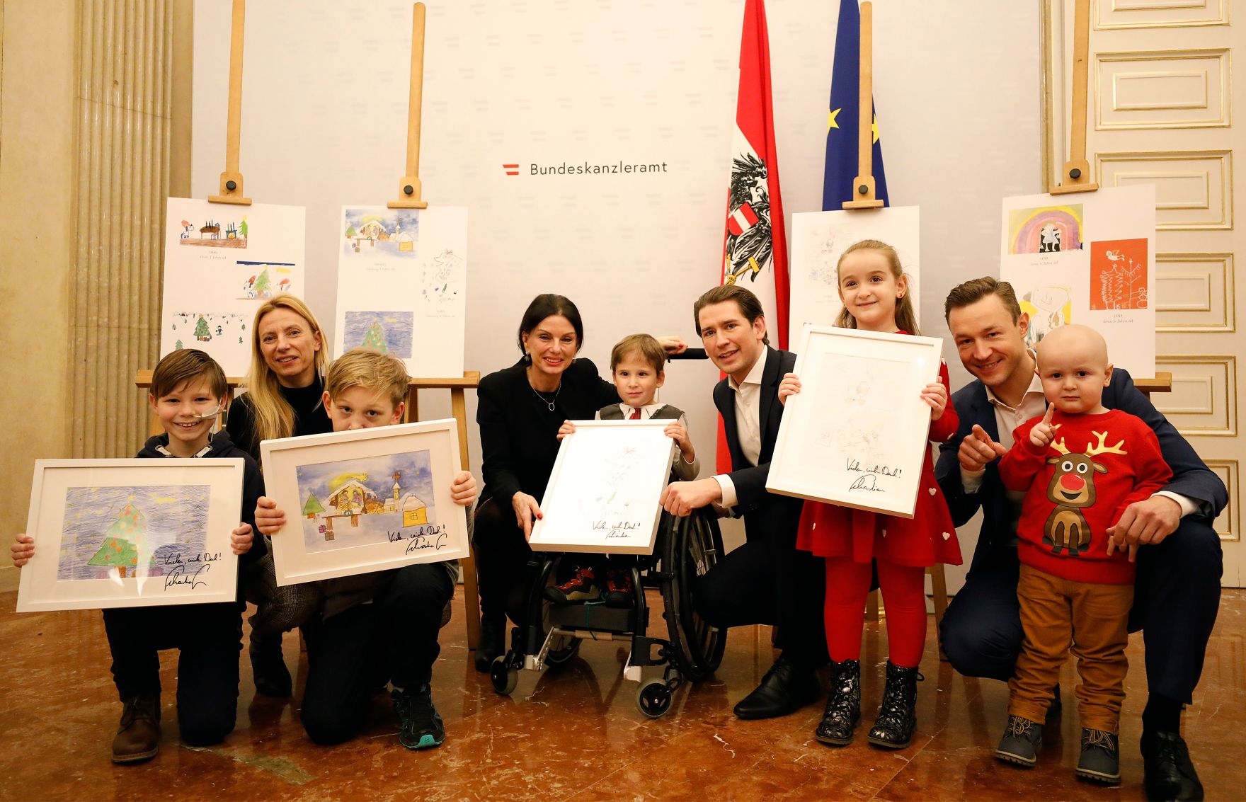Am 17. Dezember 2018 empfing Bundeskanzler Sebastian Kurz Kinder der Ronald McDonald Kinderhilfe im Bundeskanzleramt.