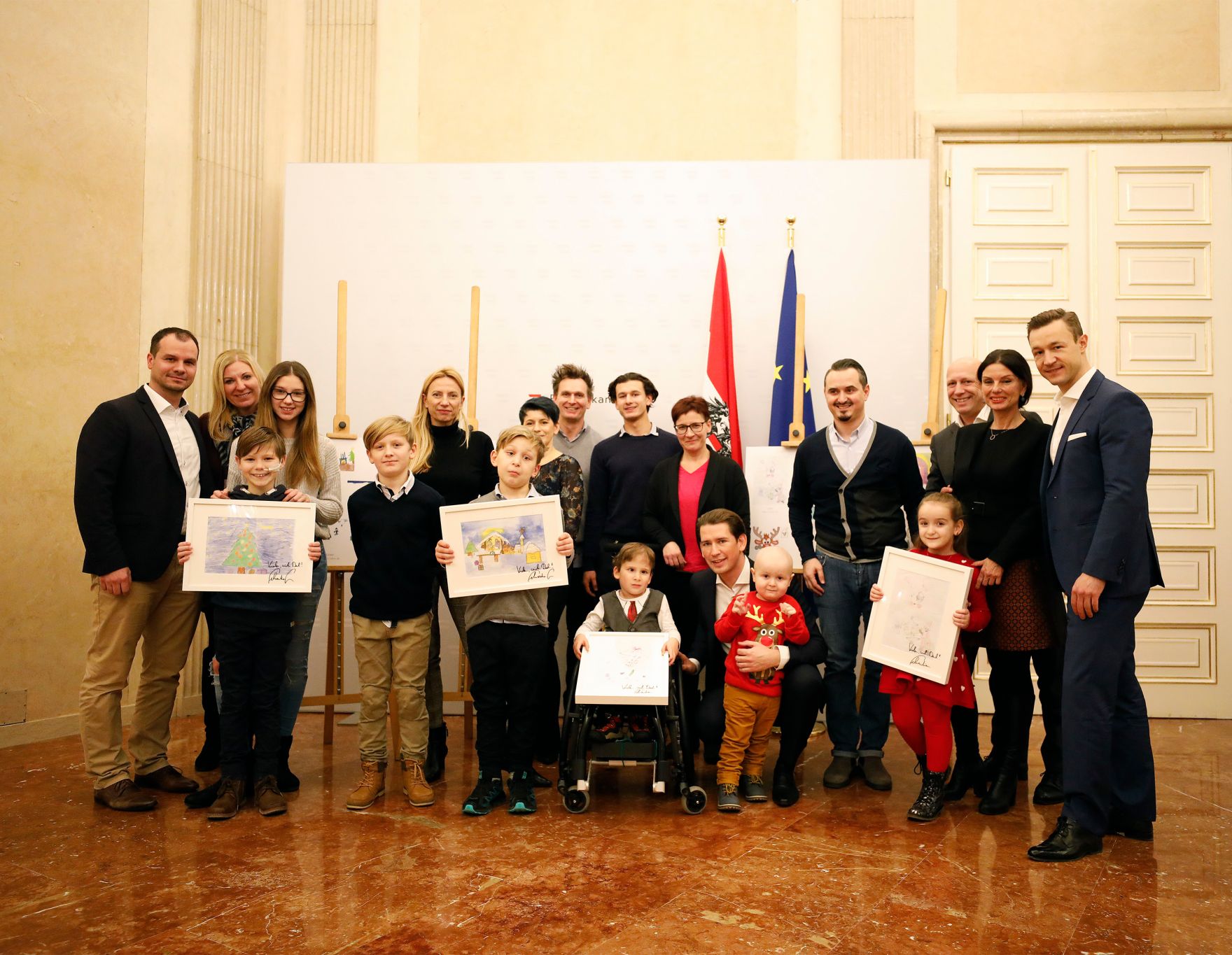 Am 17. Dezember 2018 empfing Bundeskanzler Sebastian Kurz Kinder der Ronald McDonald Kinderhilfe im Bundeskanzleramt.