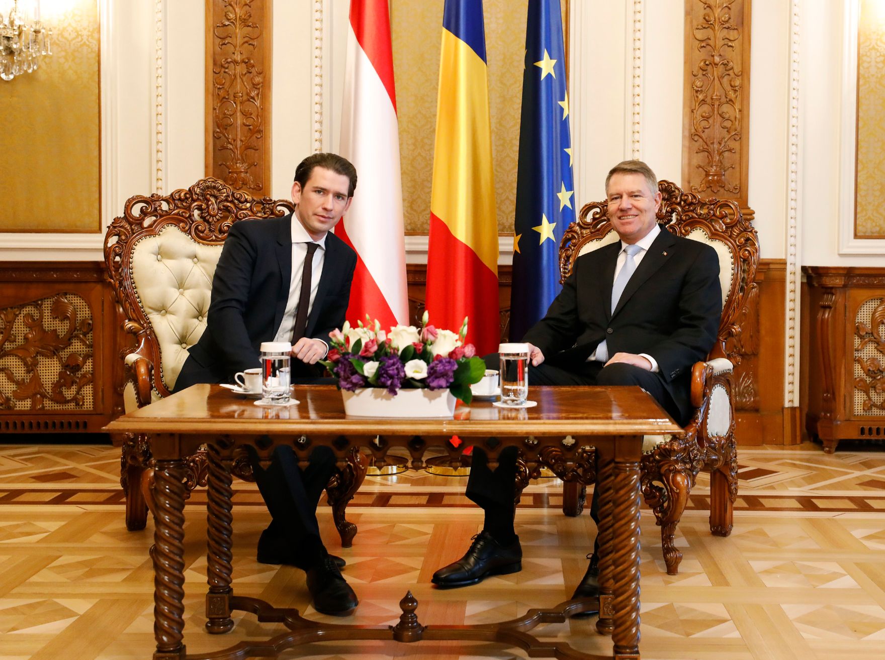 Am 21. Dezember 2018 reiste Bundeskanzler Sebastian Kurz (l.) zu einem Arbeitsbesuch nach Bukarest. Im Bild mit dem rum&auml;nischen Pr&auml;sidenten Klaus Werner Johannis (r.).
