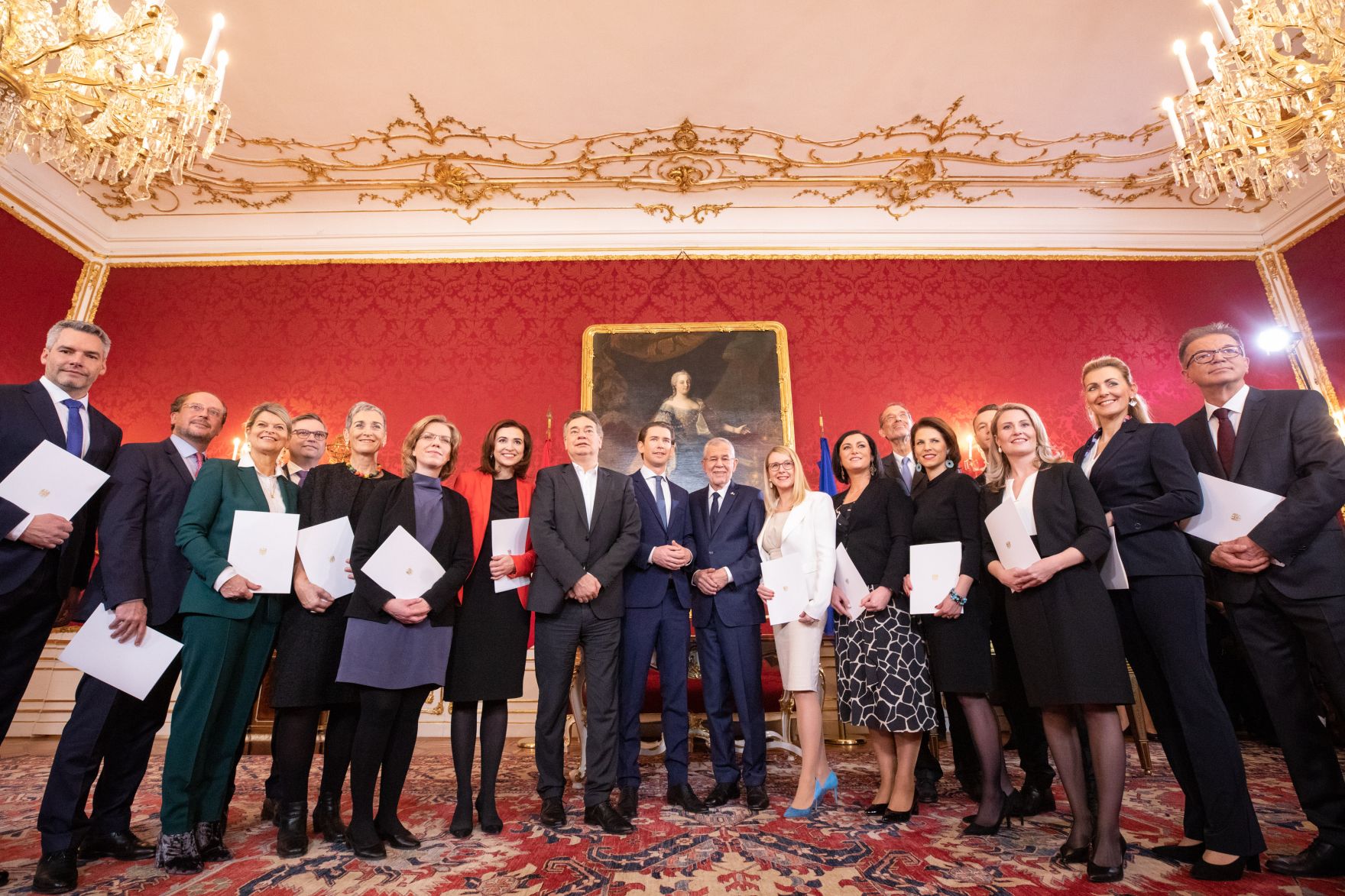 Am 7. J&auml;nner 2020 wurde die neue Bundesregierung vom Bundespr&auml;sidenten in der Pr&auml;sidentschaftskanzlei angelobt.