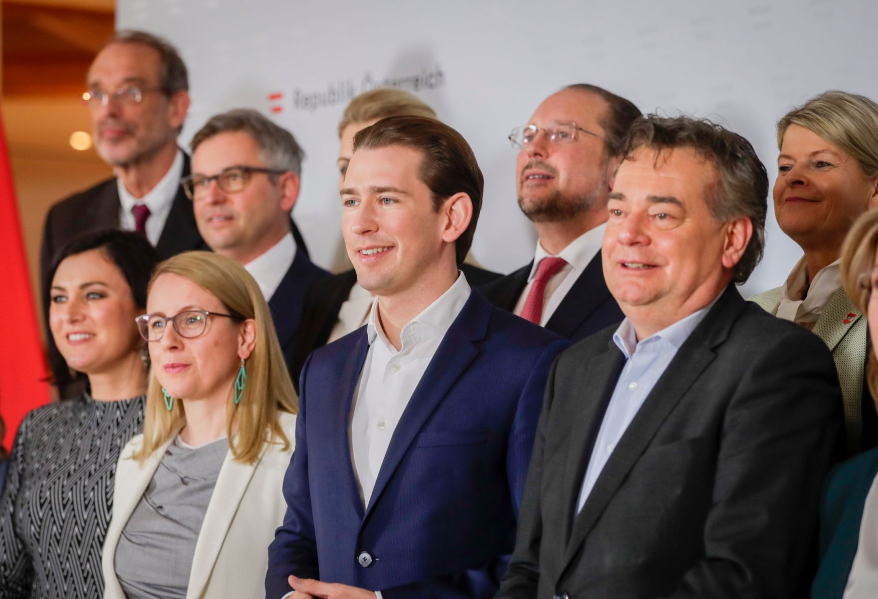 Am 29. J&auml;nner 2020 begann in Krems die zweit&auml;gige Klausurtagung der Bundesregierung. Im Bild (1. Reihe v.l.n.r.) Bundesminister Heinz Fa&szlig;mann, Staatssekret&auml;r Magnus Brunner, Bundesministerin Christine Aschbacher, Bundesminister Alexander Schallenberg, Bundesministerin Klaudia Tanner, (2.Reihe v.l.n.r.) Bundesministerin Elisabeth K&ouml;stinger, Bundesministerin Margarete Schramb&ouml;ck, Bundeskanzler Sebastian Kurz und Vizekanzler Werner Kogler.