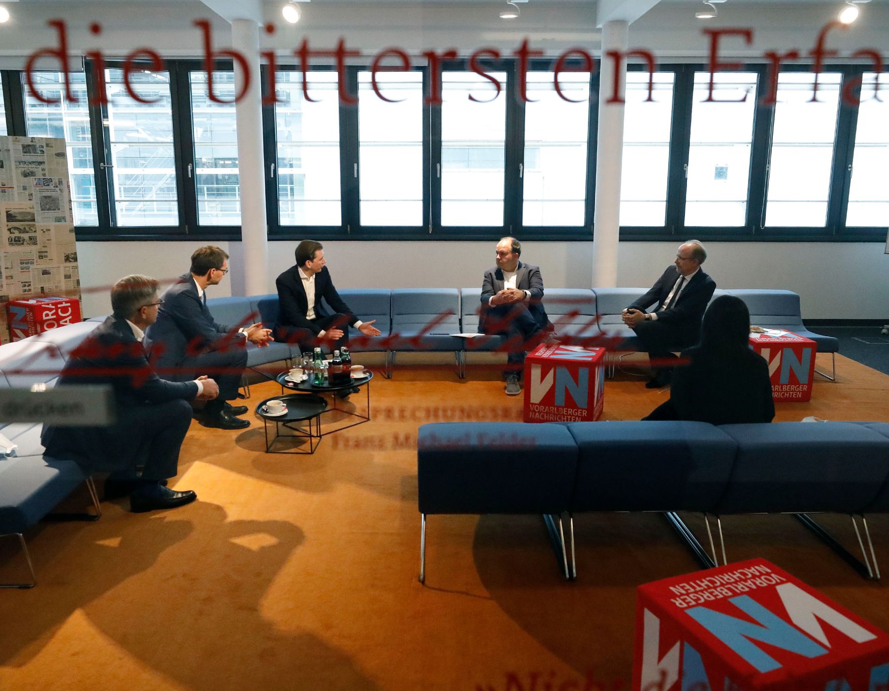 Am 14. Mai 2020 besuchte Bundeskanzler Sebastian Kurz (m.l.) das Kleinwalsertal.