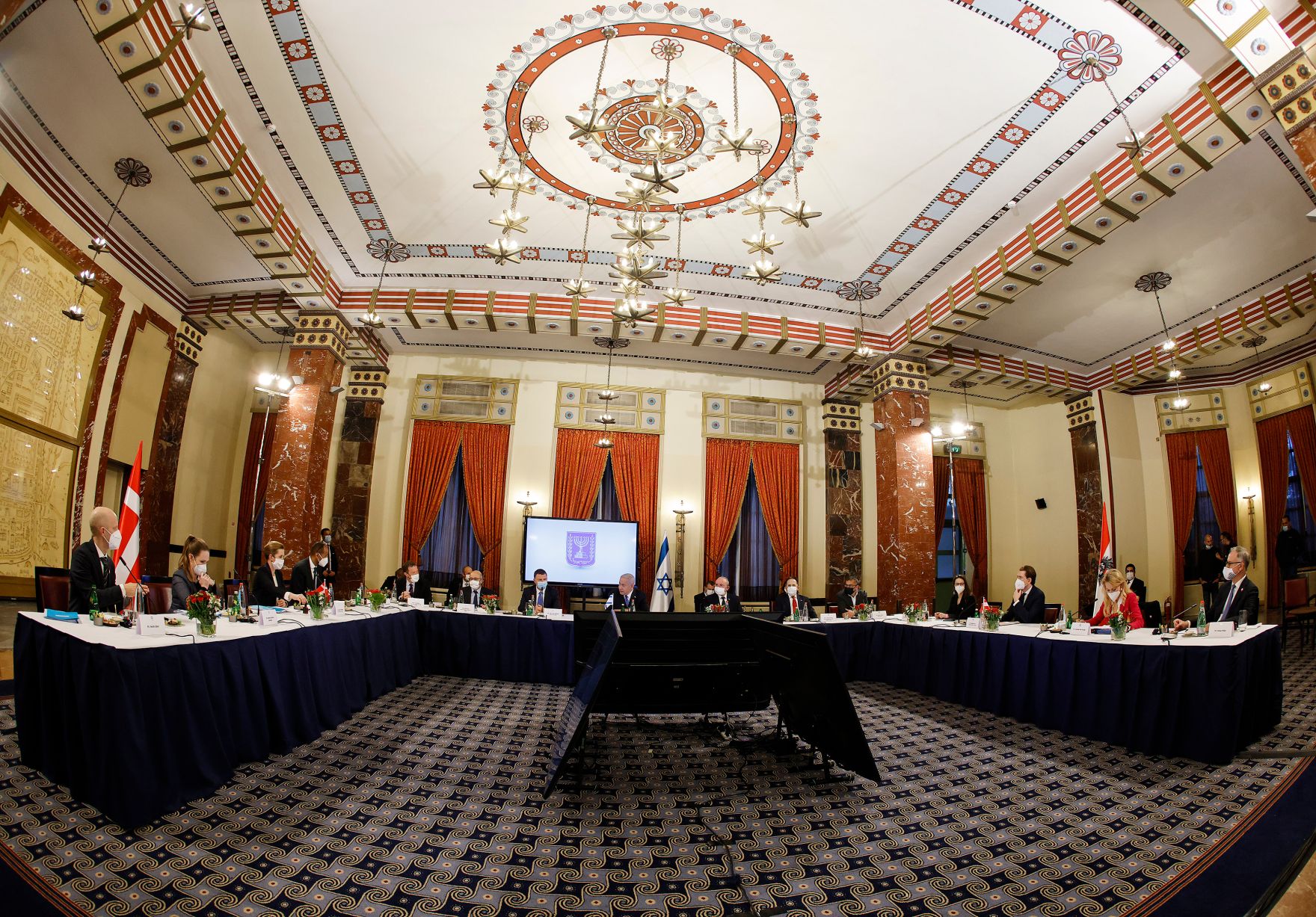 Am 4. M&auml;rz 2021 traf Bundeskanzler Sebastian Kurz im Rahmen seines Arbeitsbesuch in Israel den Premierminister von Israel Benjamin Netanjahu. Im Bild mit der d&auml;nischen Premierministerin Mette Frederiksen.