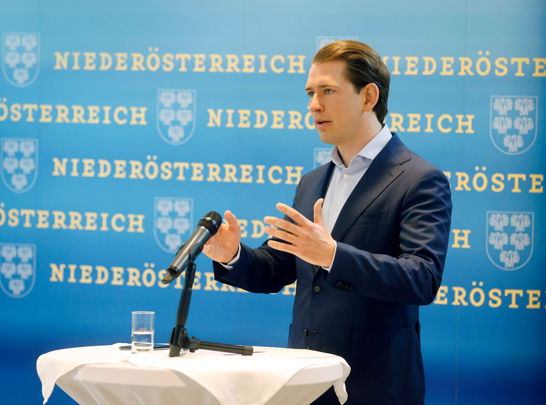 Am 17. Mai 2021 nahm Bundeskanzler Sebastian Kurz (im Bild) an der Pressekonferenz "Gastgeber f&uuml;r &Ouml;ffnung bereit" zur &Ouml;ffnung der Gastronomie und des Tourismus teil.