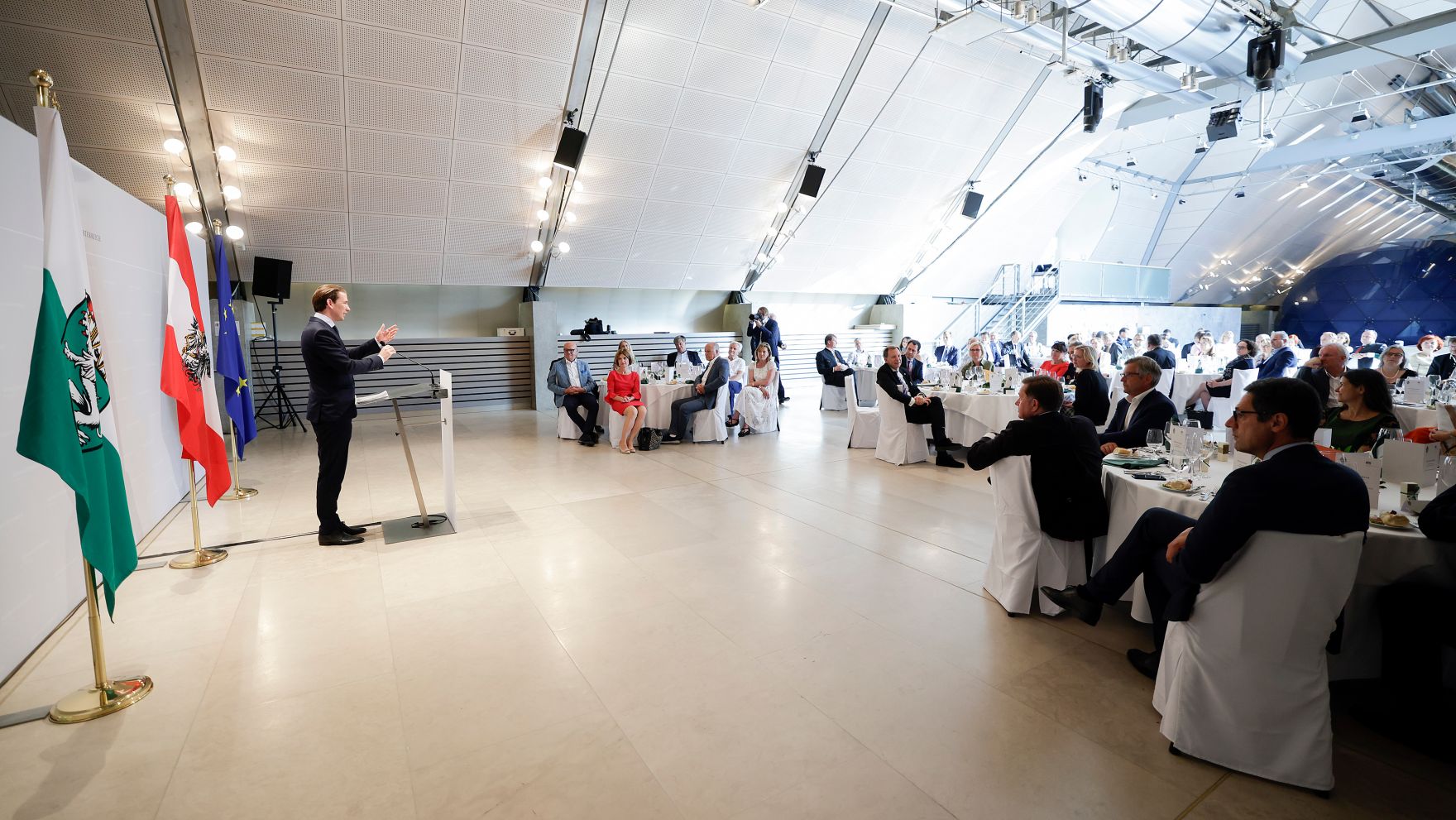 Am 23. Juni 2021 nahm Bundeskanzler Sebastian Kurz (l.) am &bdquo;Steiermarkabend&ldquo; anl&auml;sslich des Vorsitzes des Landes Steiermark im Bundesrat teil.