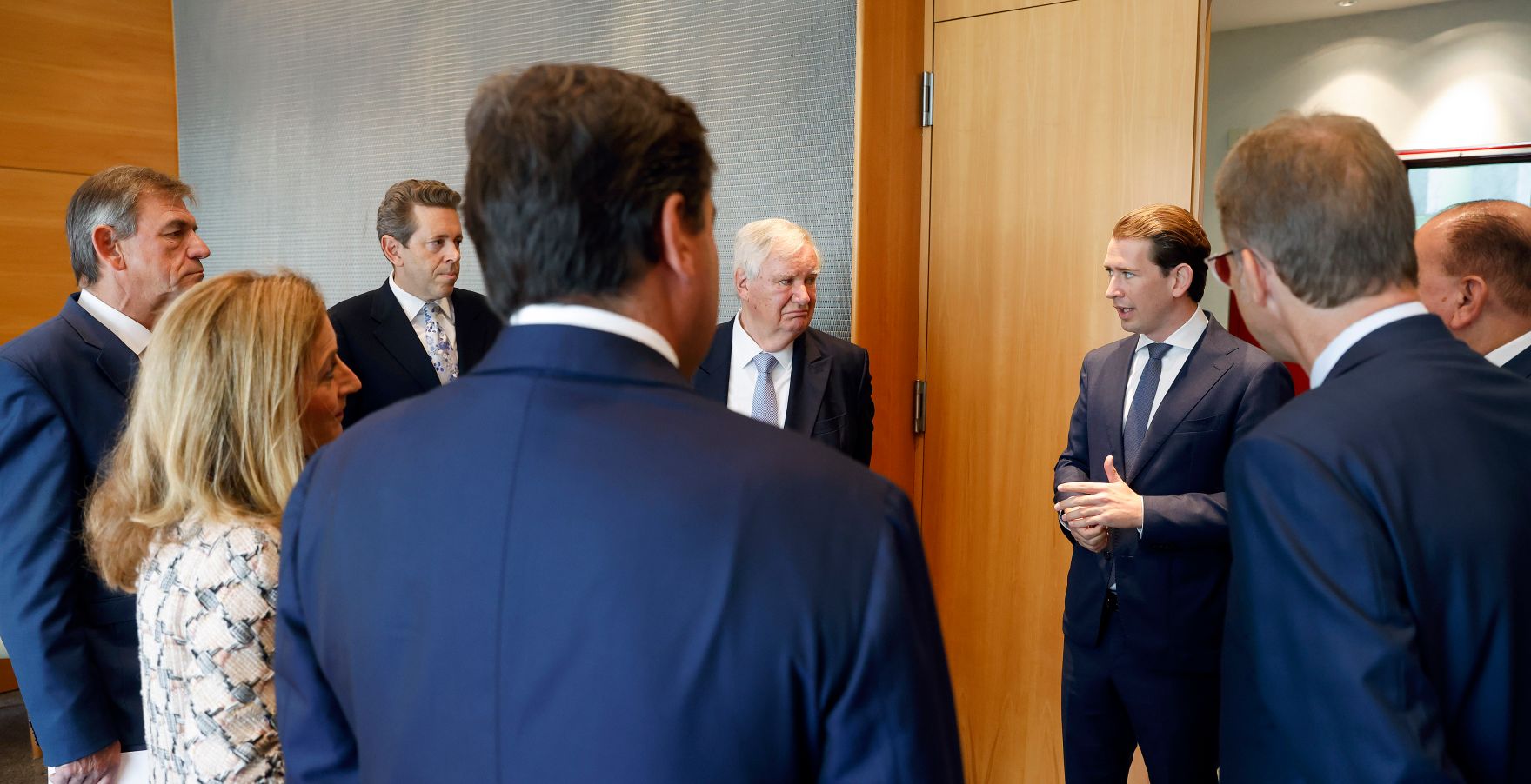 Am 31. August 2021 traf Bundeskanzler Sebastian Kurz (3.v.r.) im Rahmen seines Arbeitsbesuchs in Berlin Vertreterinnen und Vertreter des CDU Wirtschaftsrats.