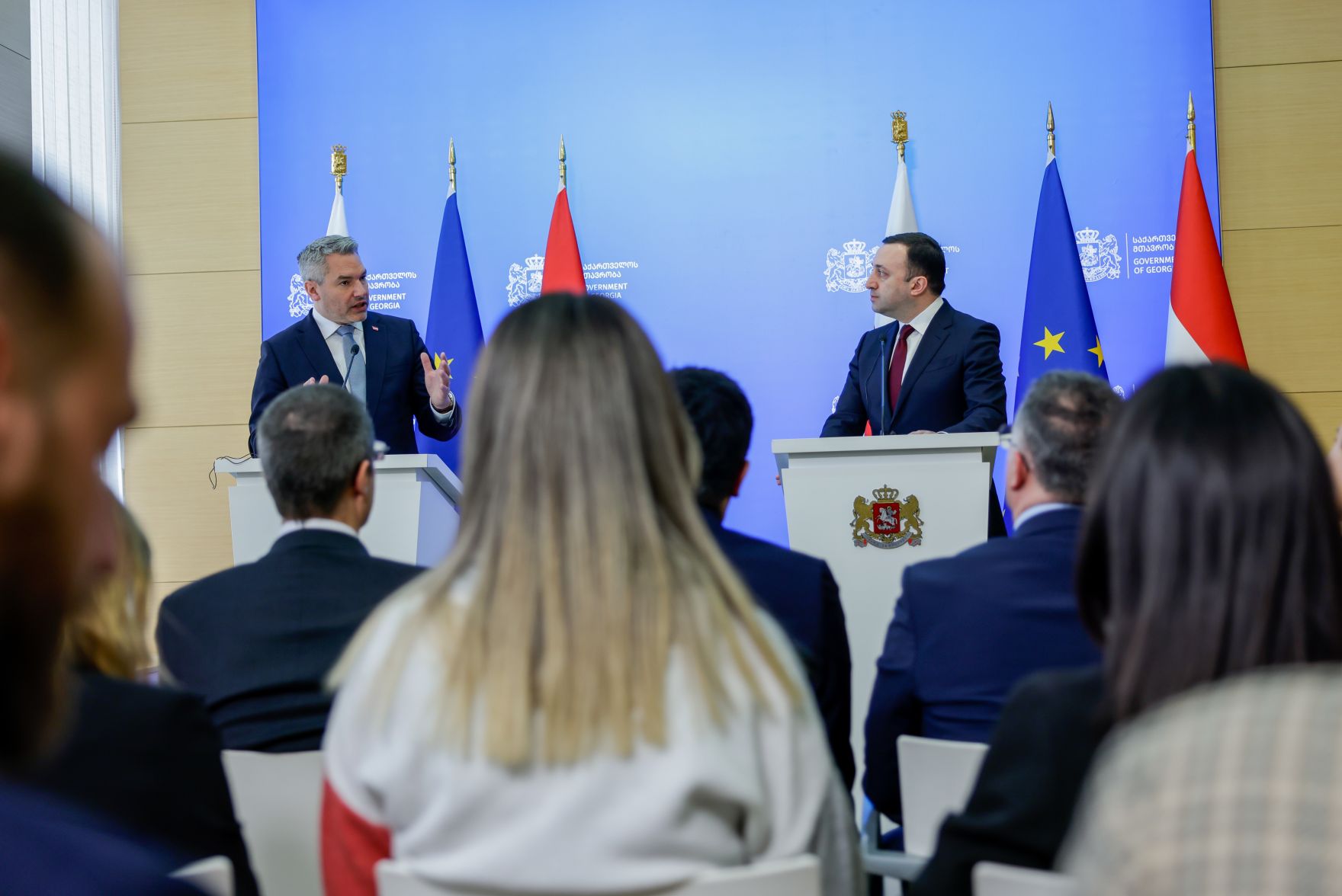 Am 30. J&auml;nner 2023 reiste Bundeskanzler Karl Nehammer (l.) zu einem Arbeitsbesuch nach Georgien. Im Bild mit dem georgischen Ministerpr&auml;sident Irakli Garibaschwili (r.).
