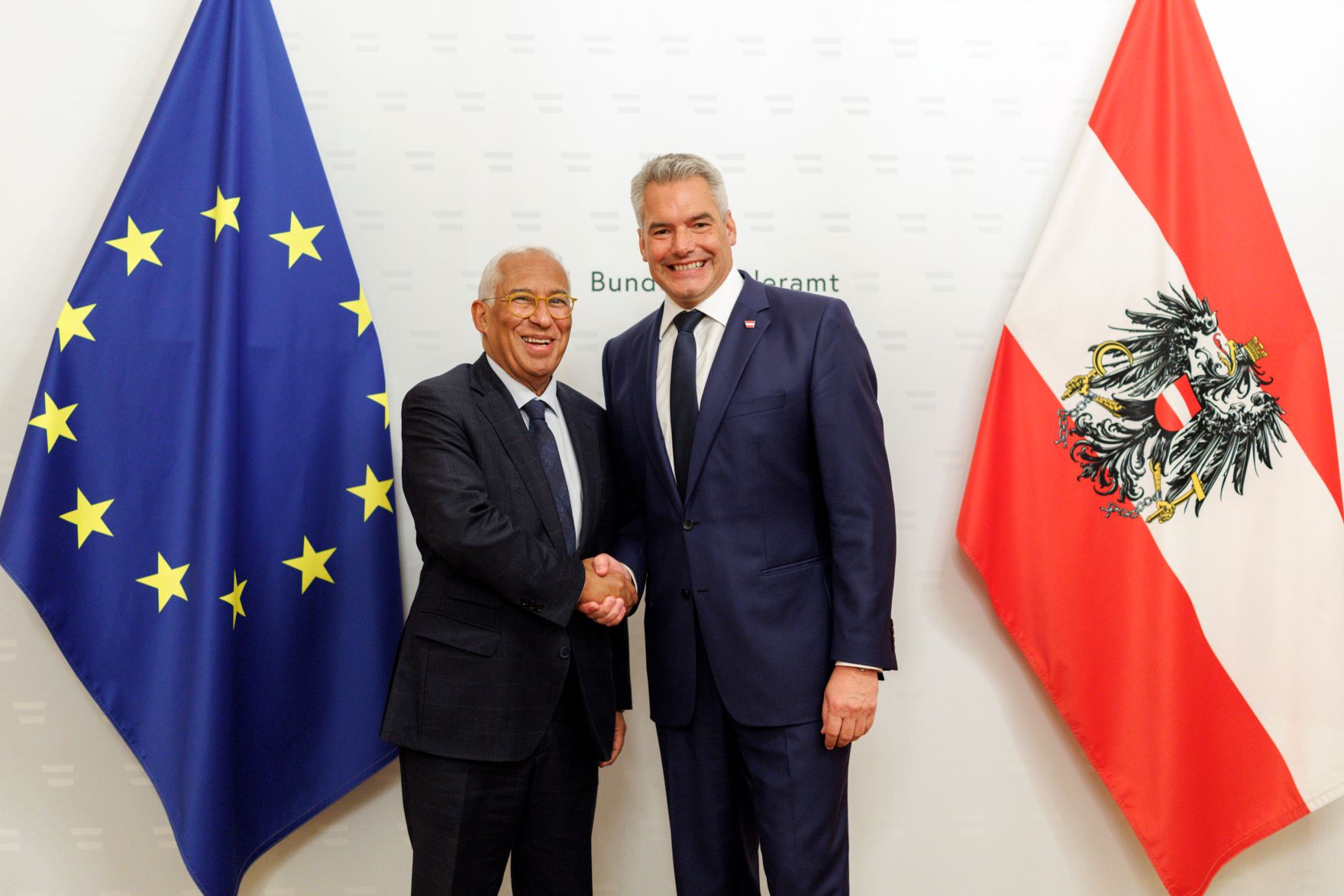Am 5. November 2024 empfing Bundeskanzler Karl Nehammer (r.) den designierten Pr&auml;sident des Europ&auml;ischen Rates, Ant&oacute;nio Costa (l.) zu einem Gespr&auml;ch.