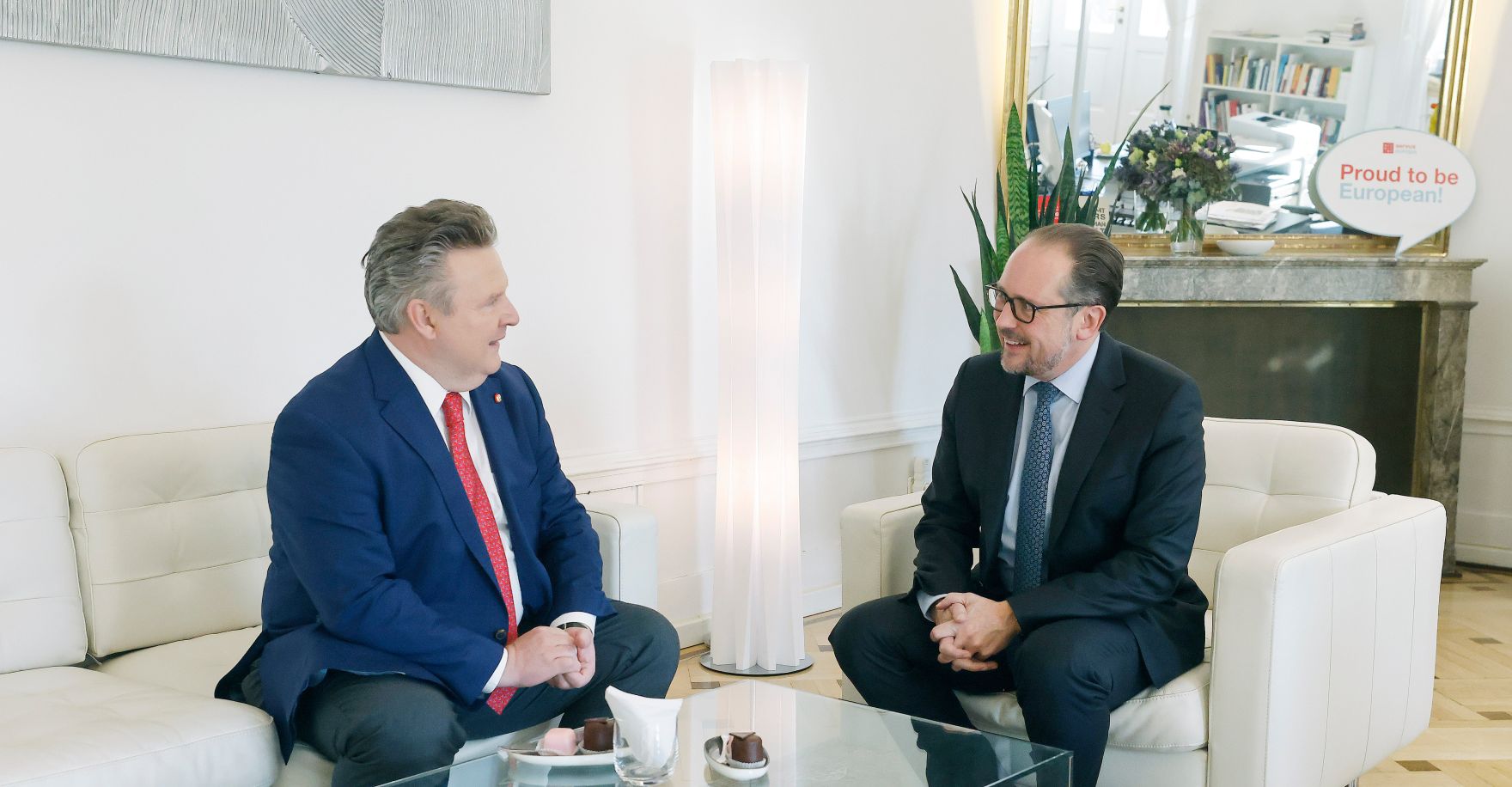 Am 29. Oktober 2021 empfing Bundeskanzler Alexander Schallenberg (r.) den Wiener B&uuml;rgermeister Michael Ludwig (l.).