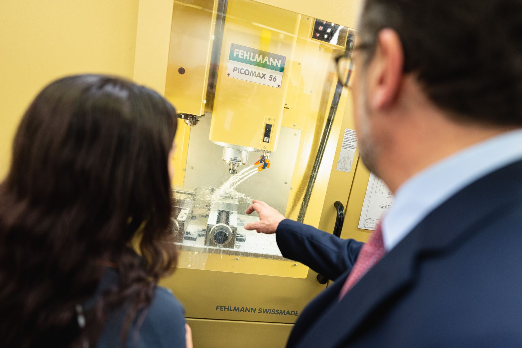 Am 11. November 2021 besuchte Bundeskanzler Alexander Schallenberg im Rahmen seines Bundesl&auml;ndertags in Vorarlberg die Firma Julius Blum Ges.mbH.