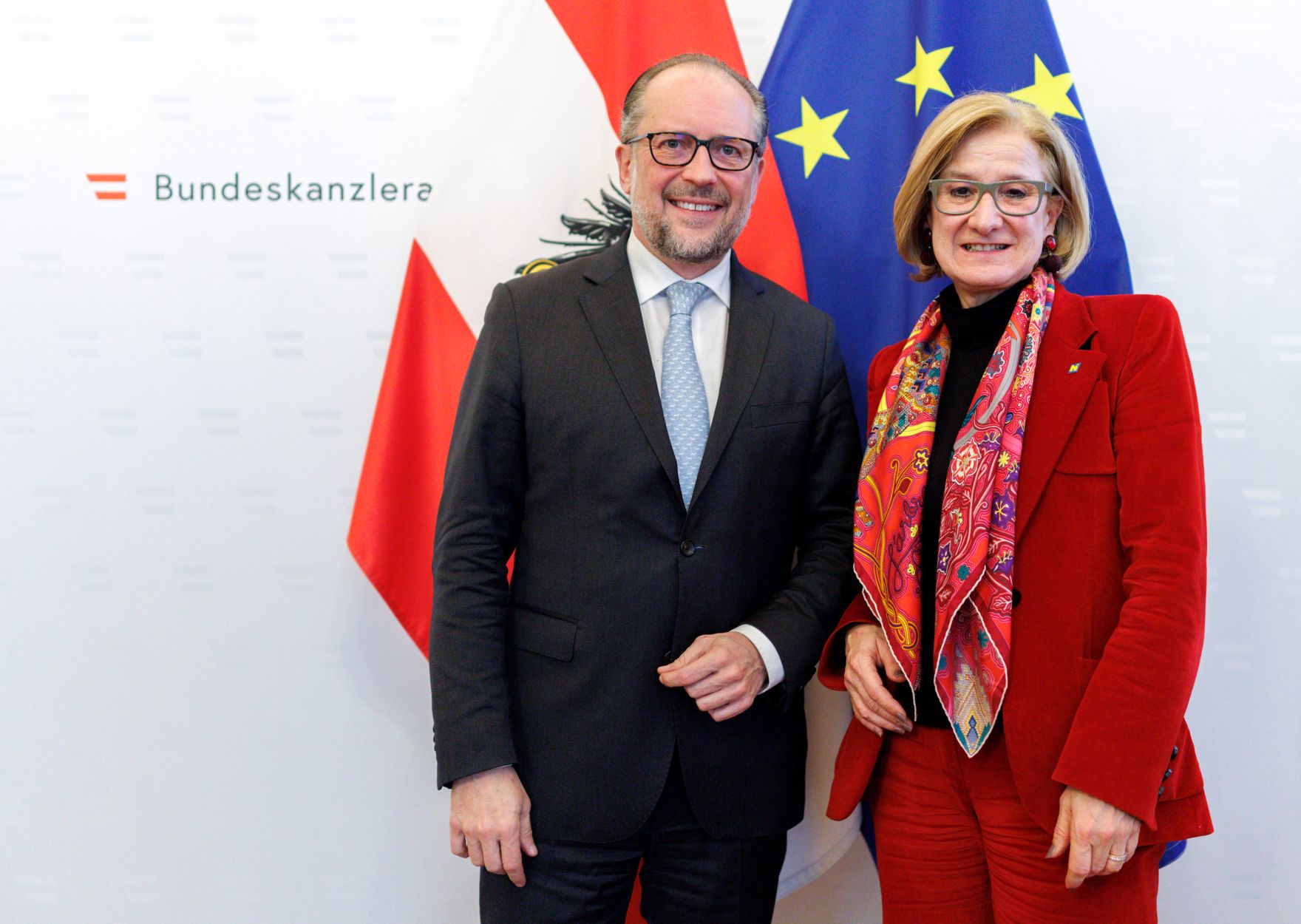 Am 24. J&auml;nner 2025 empfing Bundeskanzler Alexander Schallenberg (l.) die Landeshauptfrau von Nieder&ouml;sterreich Johanna Mikl-Leitner (r.) zu einem Arbeitsgespr&auml;ch im Bundeskanzleramt.