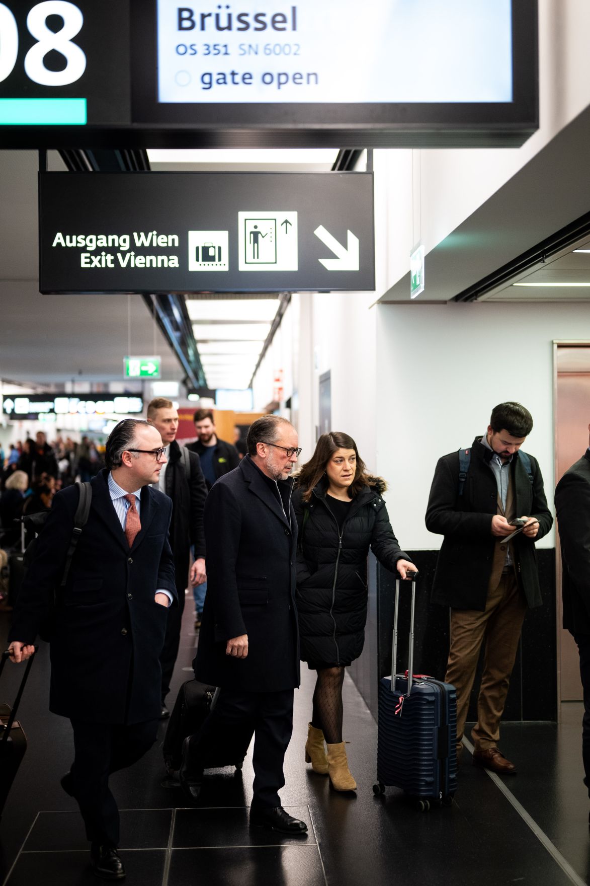 Am 03. Februar 2025 nahm Bundeskanzler Alexander Schallenberg (m.l.) am informellen EU-Gipfel der Staats- und Regierungschefs in Br&uuml;ssel teil.