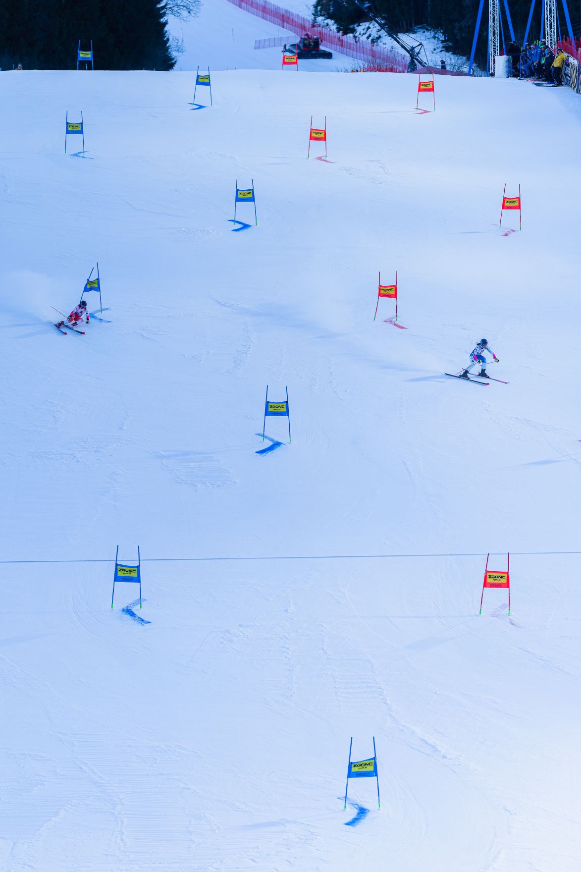 Am 4. Februar 2025 besuchte Bundeskanzler Alexander Schallenberg die Ski-Weltmeisterschaft in Saalbach.