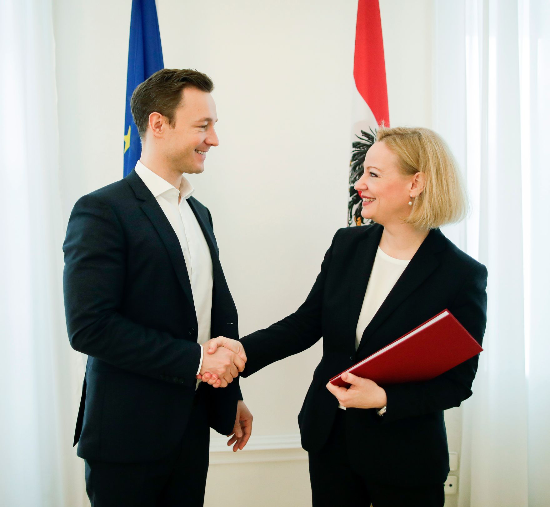 Am 9. J&auml;nner 2019 fand eine Pressekonferenz zur Ernennung der neuen Leiterin des Bundesdenkmalamt Erika Pieler (r.) mit Bundesminister Gernot Bl&uuml;mel (l.) statt.