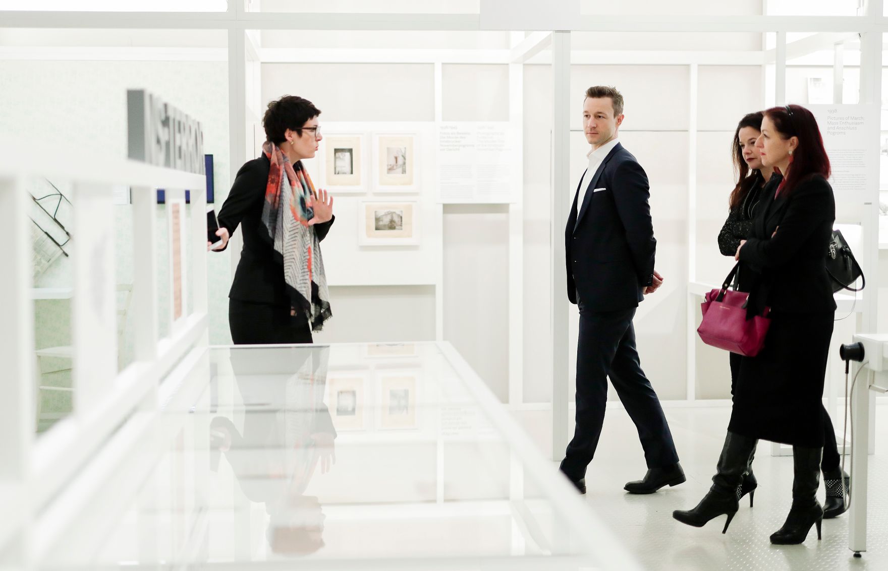 Am 23. J&auml;nner 2019 besuchte Bundesminister Gernot Bl&uuml;mel gemeinsam mit eine Expertengruppe das Haus der Geschichte.