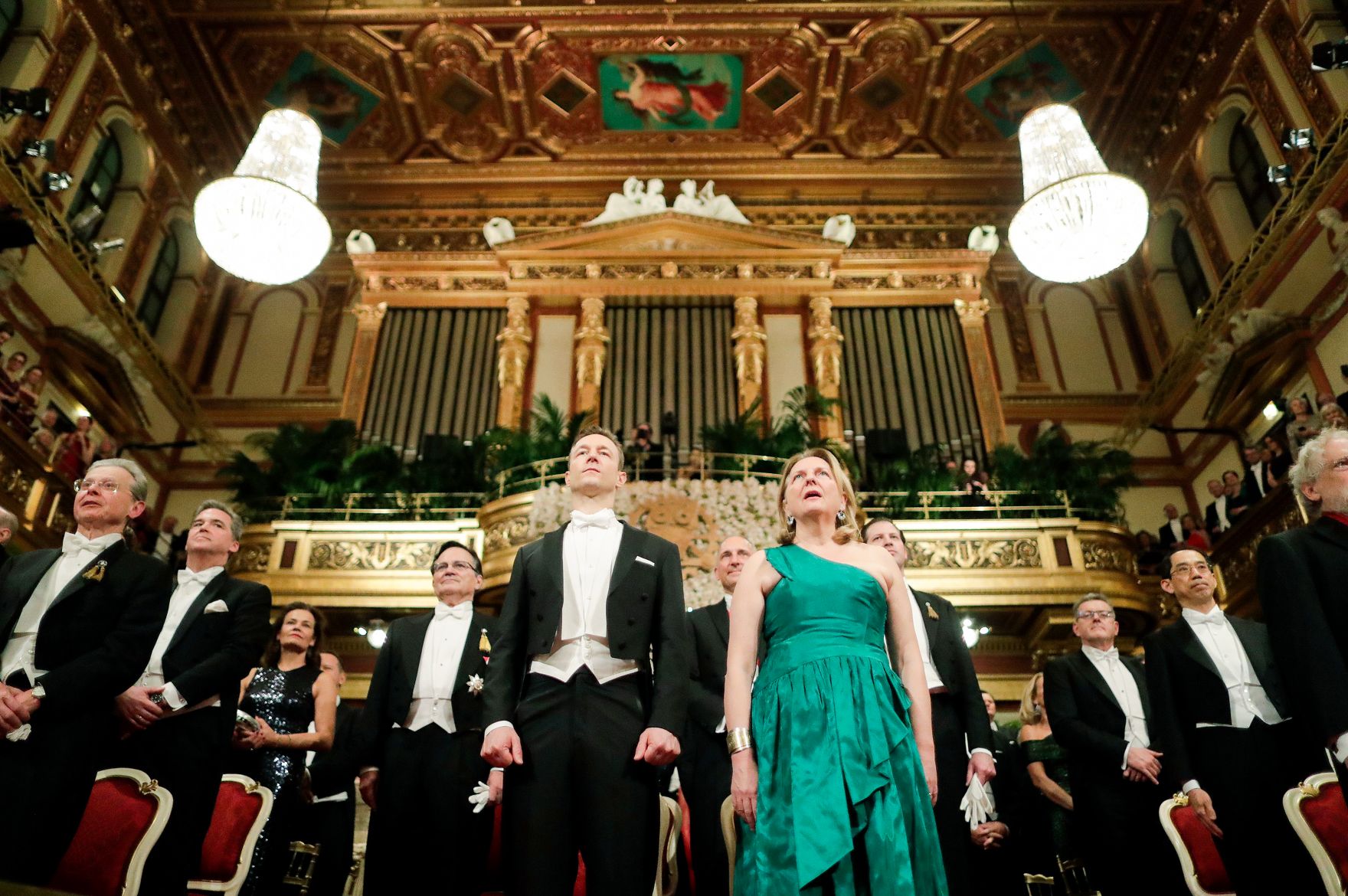 Am 26. J&auml;nner 2019 besuchte Bundesminister Gernot Bl&uuml;mel (m.l.) den Ball der Industrie und Technik. Im Bild mit Bundesministerin Karin Kneissl (m.r.)