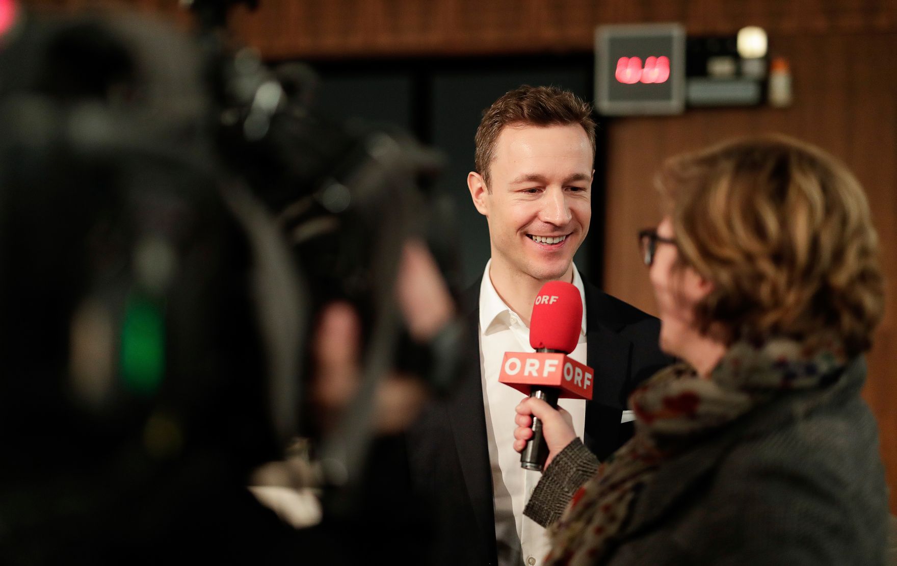 Am 30. J&auml;nner 2019 nahm Bundesminister Gernot Bl&uuml;mel (im Bild) an der &Ouml;1 Klartext Diskussion teil.