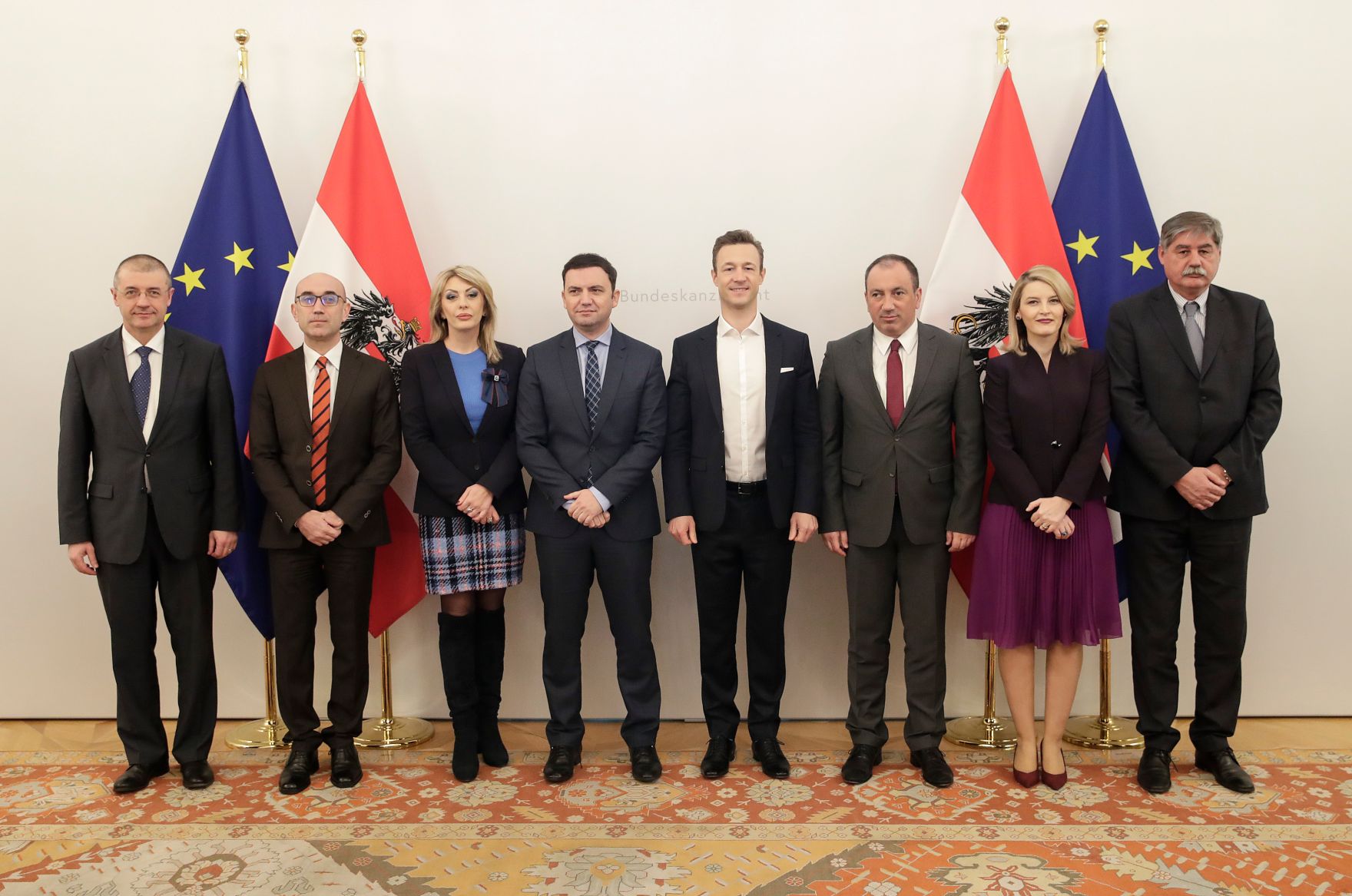 Am 21. Februar 2019 lud Bundesminister Gernot Bl&uuml;mel zur Konferenz &quot;Future of the EU - view from the Western Balkans&quot;. Im Bild (v.l.n.r.) Victor Micula, Staatssekret&auml;r im Au&szlig;enministerium von Rum&auml;nien, Sokol Dedja, stellvertretender Minister f&uuml;r Europa und ausw&auml;rtige Angelegenheiten der Republik Albanien, Jadranka Joksimovic, Ministerin f&uuml;r EU-Integration der Republik Serbien, Bujar Osmani, Vize-Premierminister der Republik Nordmazedonien, Bundesminister Gernot Bl&uuml;mel, Igor Crnadak, Minister f&uuml;r ausw&auml;rtige Angelegenheiten von Bosnien und Herzegowina, Dhurata Hoxha, Ministerin f&uuml;r EU-Integration der Republik Kosovo und Zoran Jankovic, Staatssekret&auml;r im Au&szlig;enministerium Montenegros.