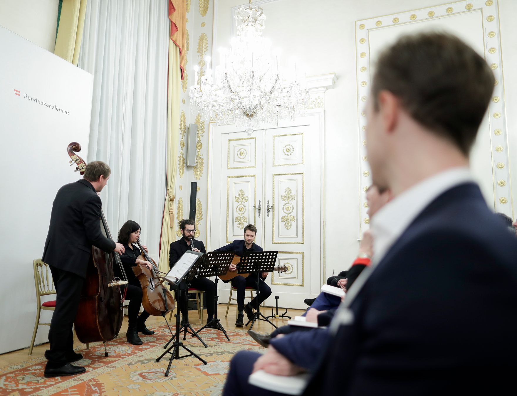 Am 21. Februar 2019 &uuml;berreichte Bundesminister Gernot Bl&uuml;mel die &Ouml;sterreichischen Kunstpreise und den Hans-Hollein-Kunstpreis.