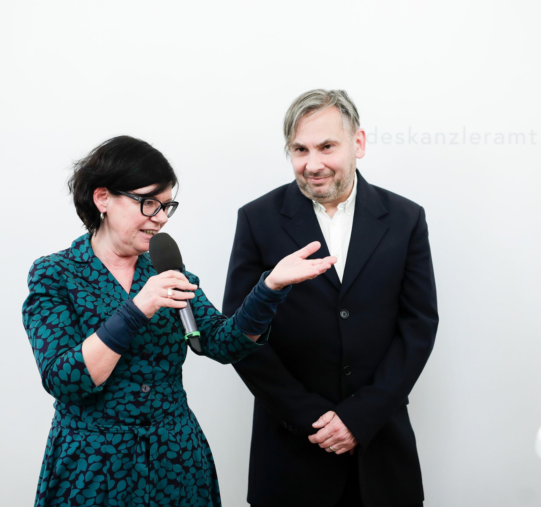 Am 21. Februar 2019 &uuml;berreichte Bundesminister Gernot Bl&uuml;mel die &Ouml;sterreichischen Kunstpreise und den Hans-Hollein-Kunstpreis.