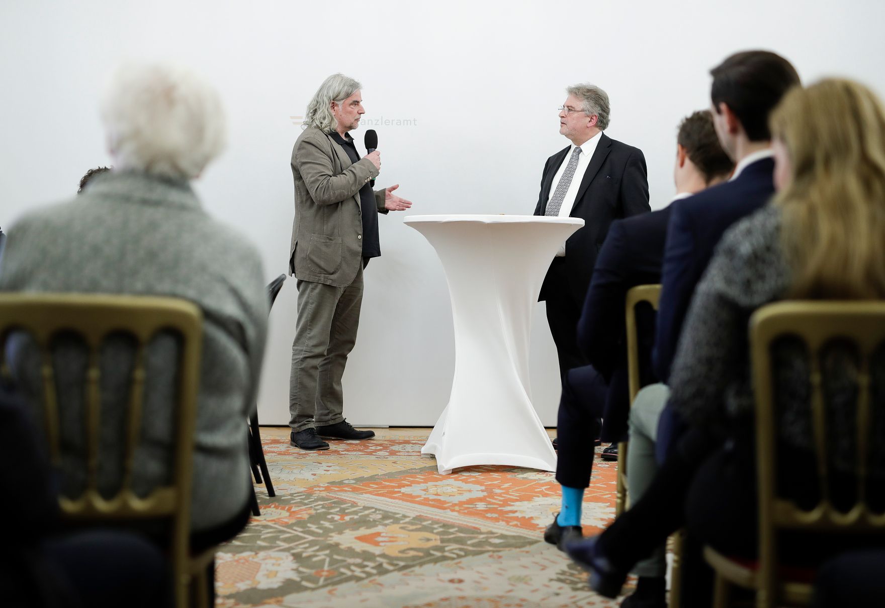 Am 21. Februar 2019 &uuml;berreichte Bundesminister Gernot Bl&uuml;mel die &Ouml;sterreichischen Kunstpreise und den Hans-Hollein-Kunstpreis.