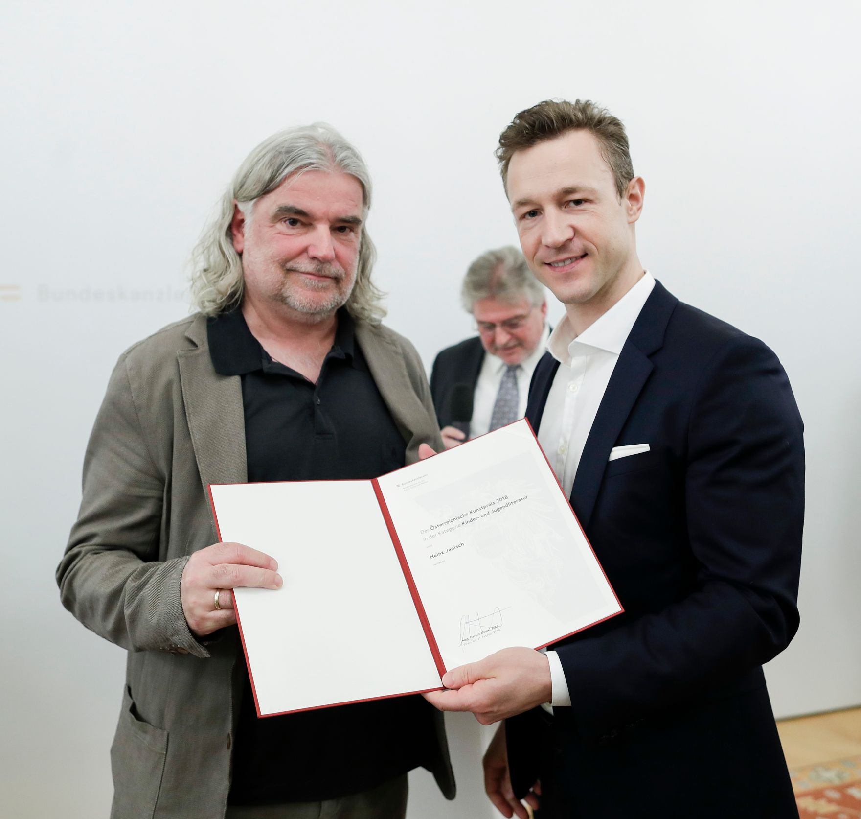 Am 21. Februar 2019 &uuml;berreichte Bundesminister Gernot Bl&uuml;mel die &Ouml;sterreichischen Kunstpreise und den Hans-Hollein-Kunstpreis.